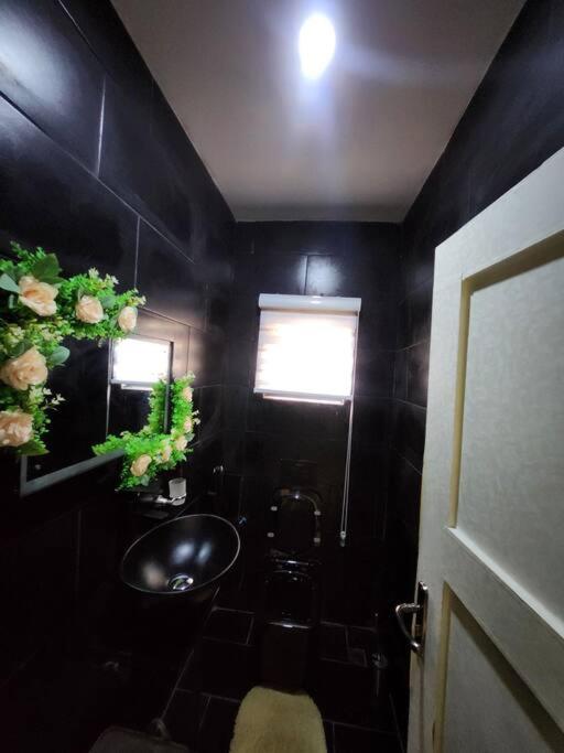 Asfranz Apartment One-Bedroom Apartment @ Wuse 2