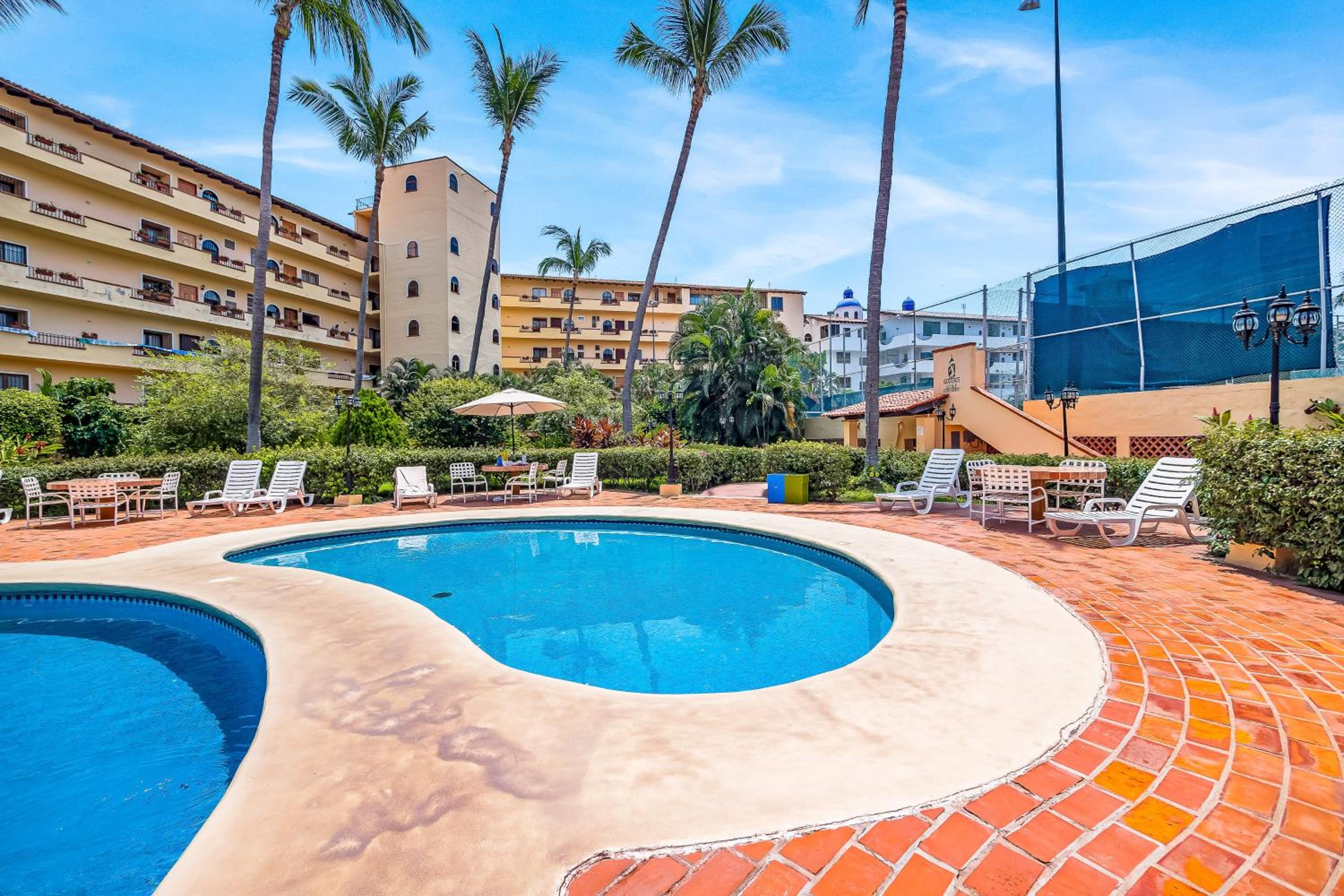 Condominio en Marina Vallarta #204A view 2