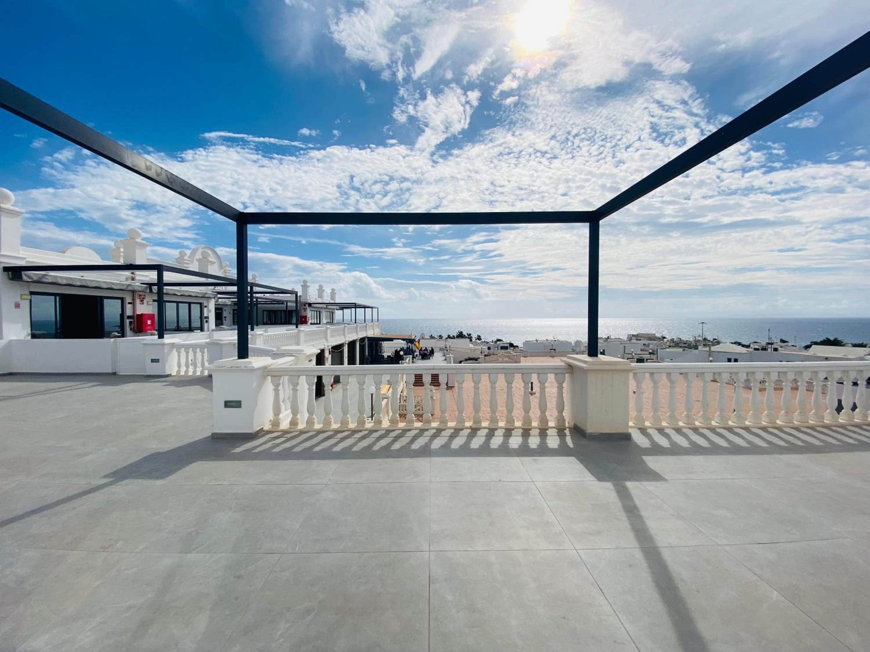 Atlántico Plaza Apartments view 5