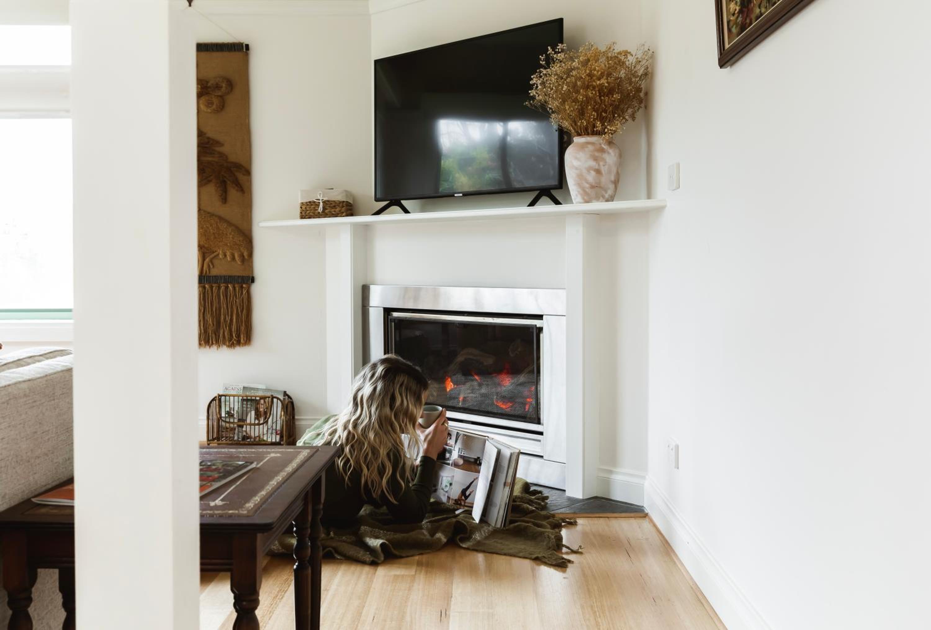 Hey Little Joe - Cosy Retreat with Mountain Views