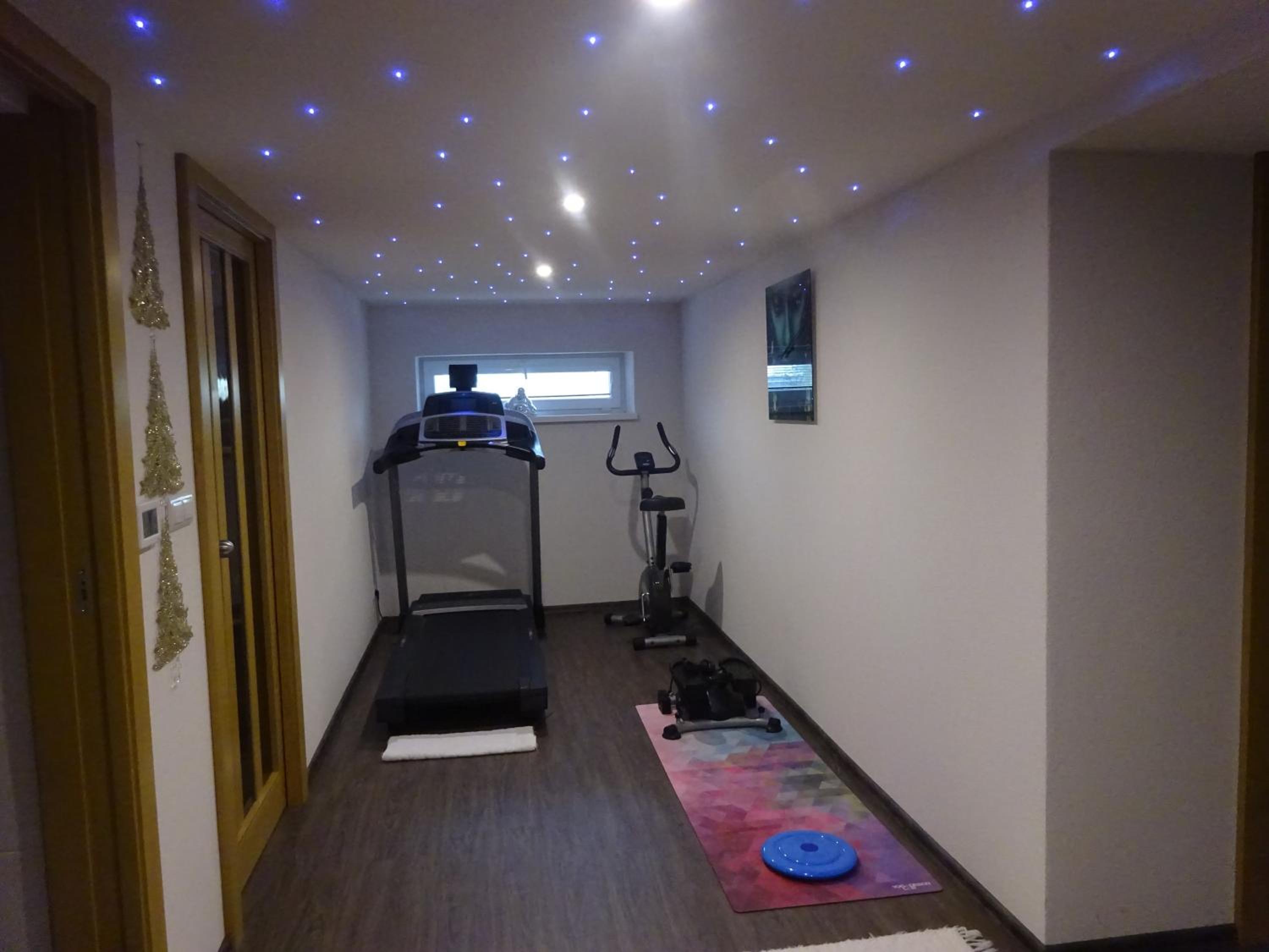 family friendly apartment 3 adults plus child