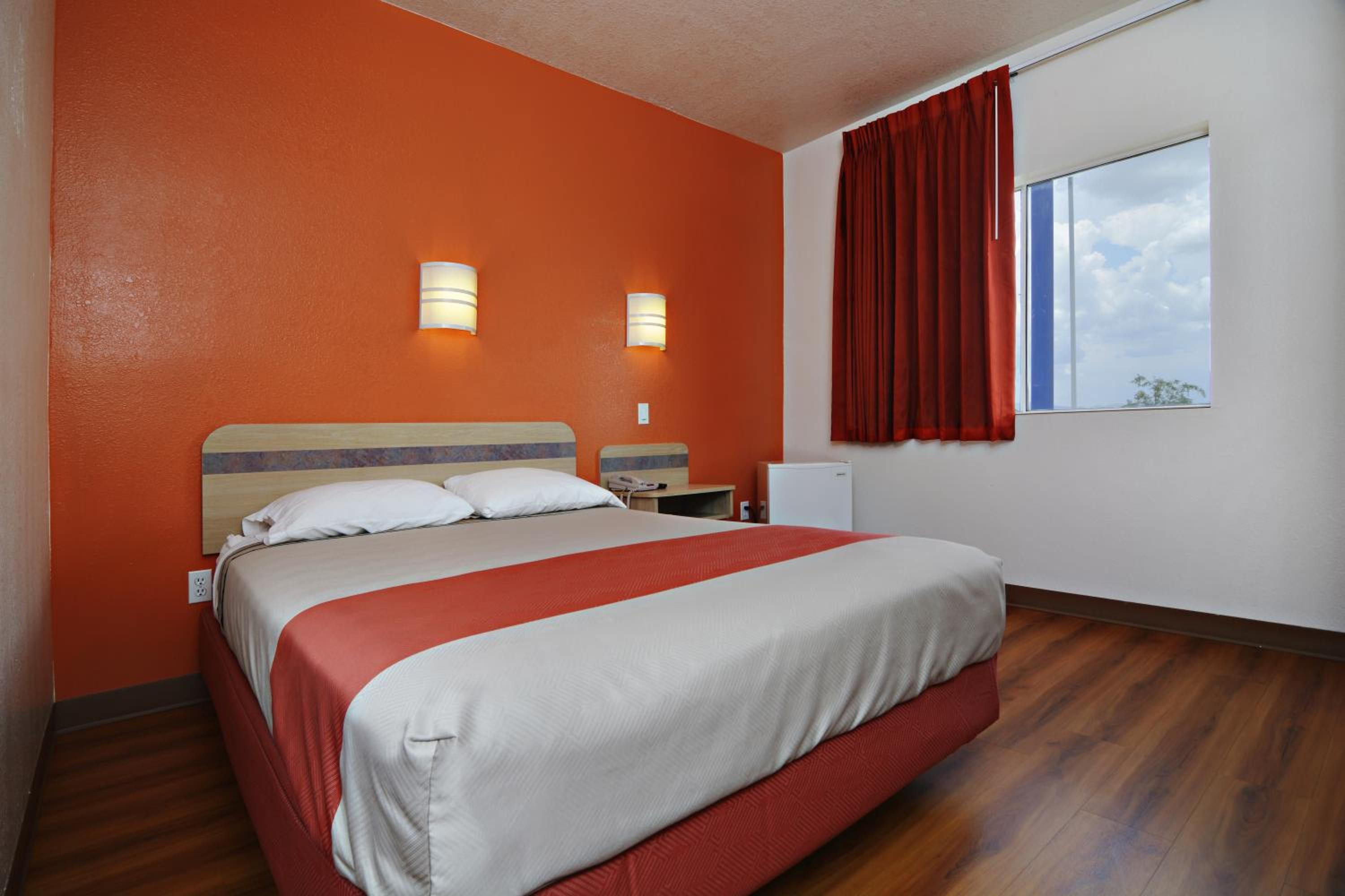 Motel 6-Benson, AZ