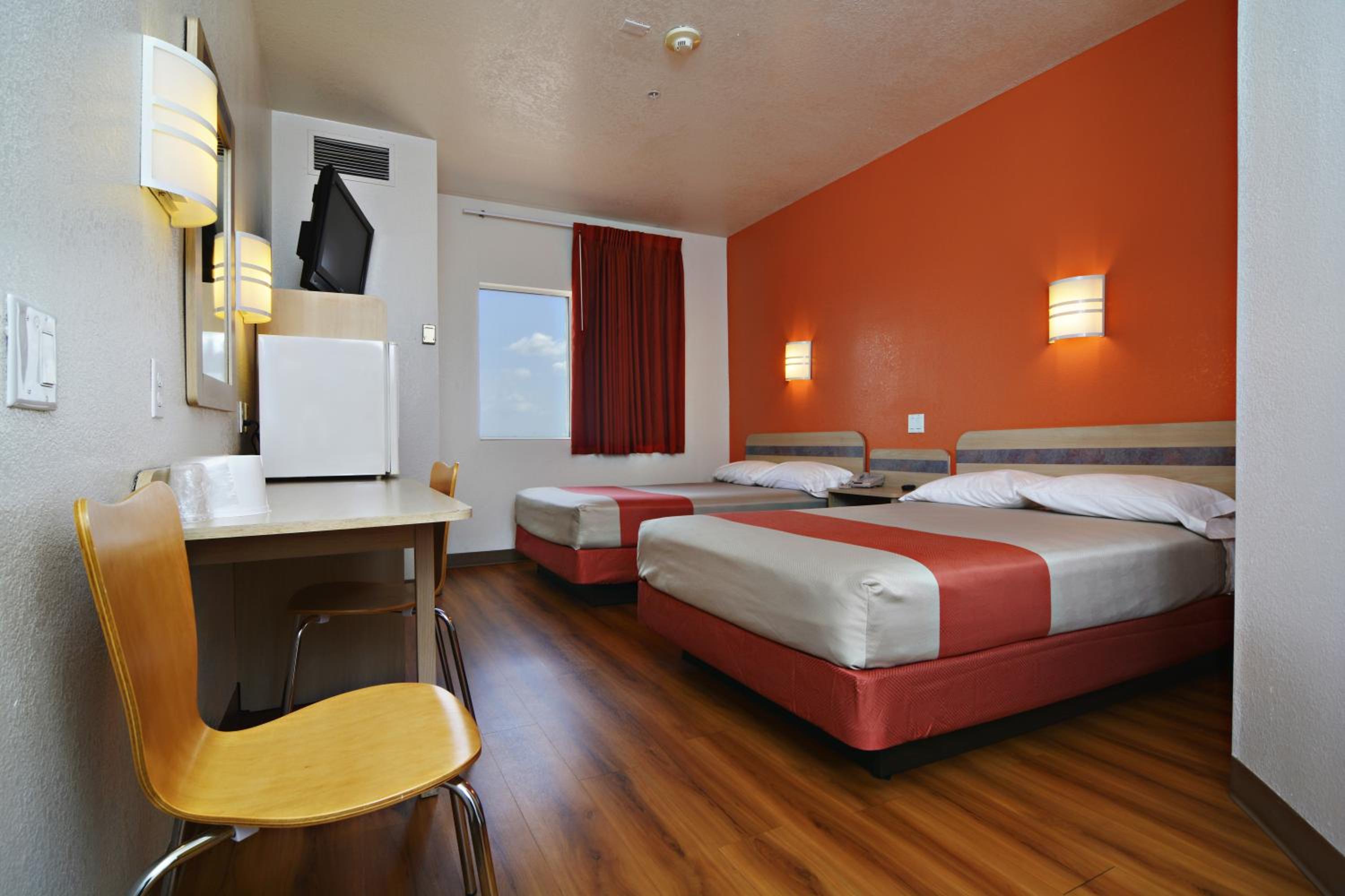 Motel 6-Benson, AZ