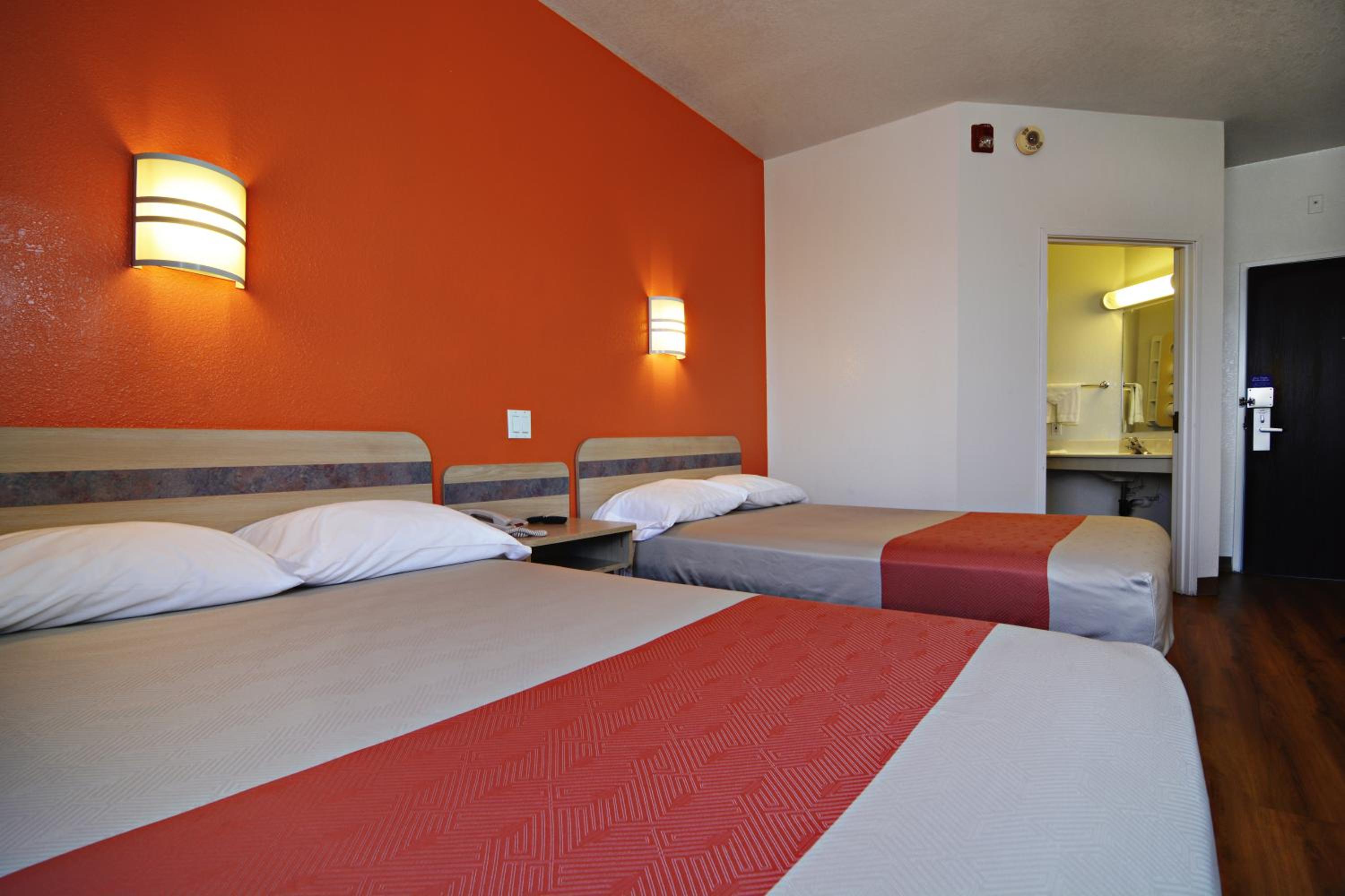 Motel 6-Benson, AZ