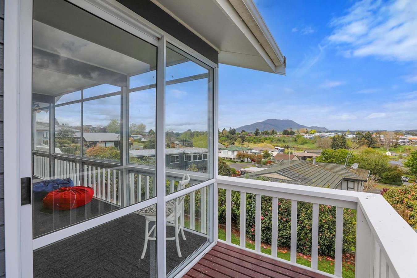 Woodward House Taupo view 3