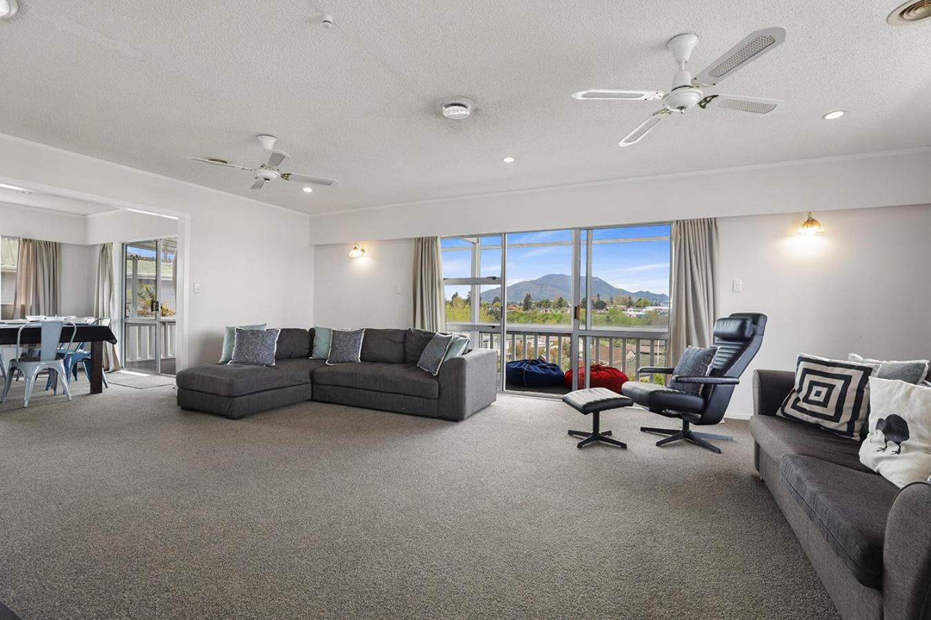 Woodward House Taupo view 5
