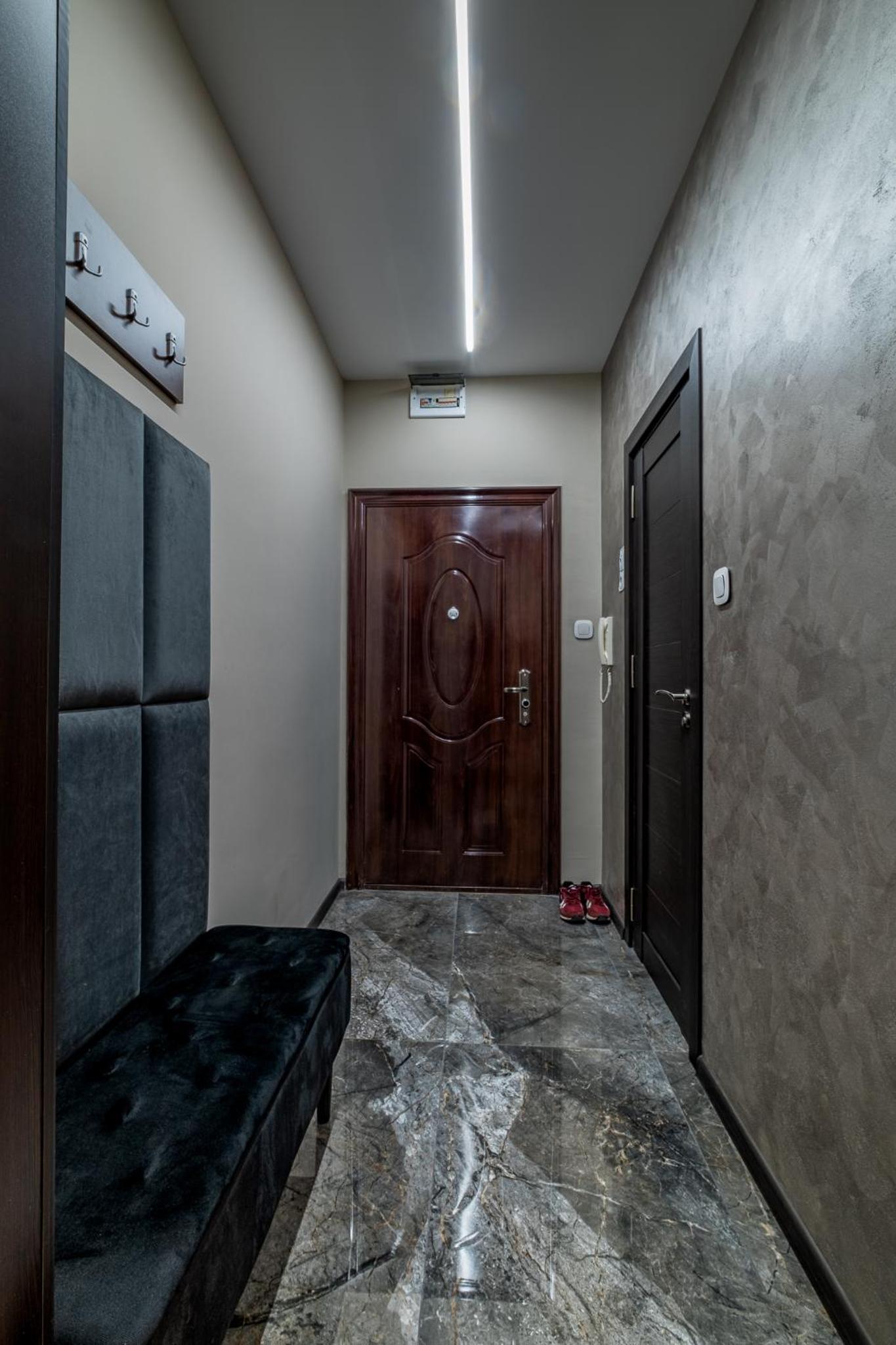 Luxury Redefined in City Center - Elevate Your Stay in a Smart and Modern Apartment