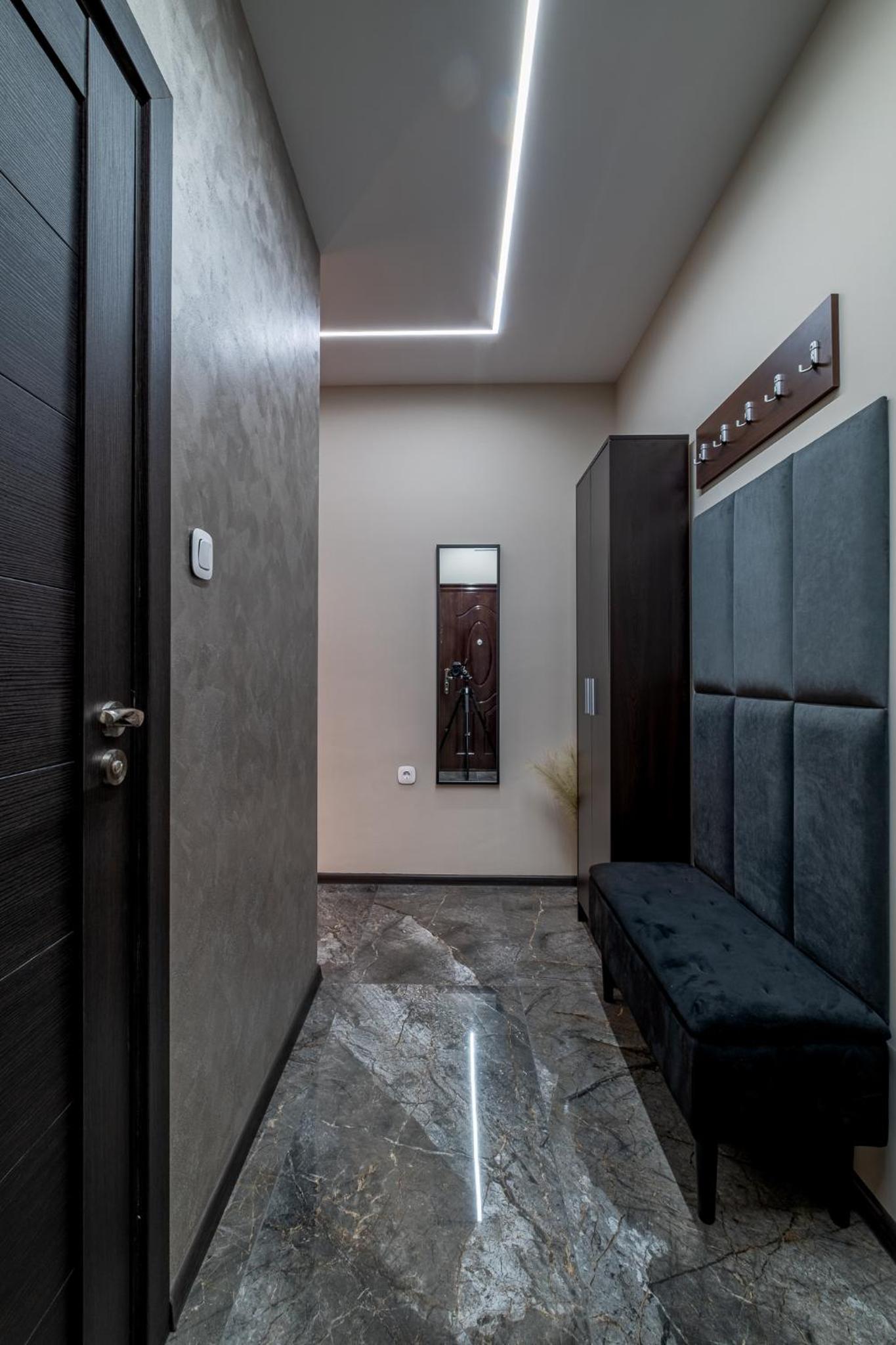 Luxury Redefined in City Center - Elevate Your Stay in a Smart and Modern Apartment