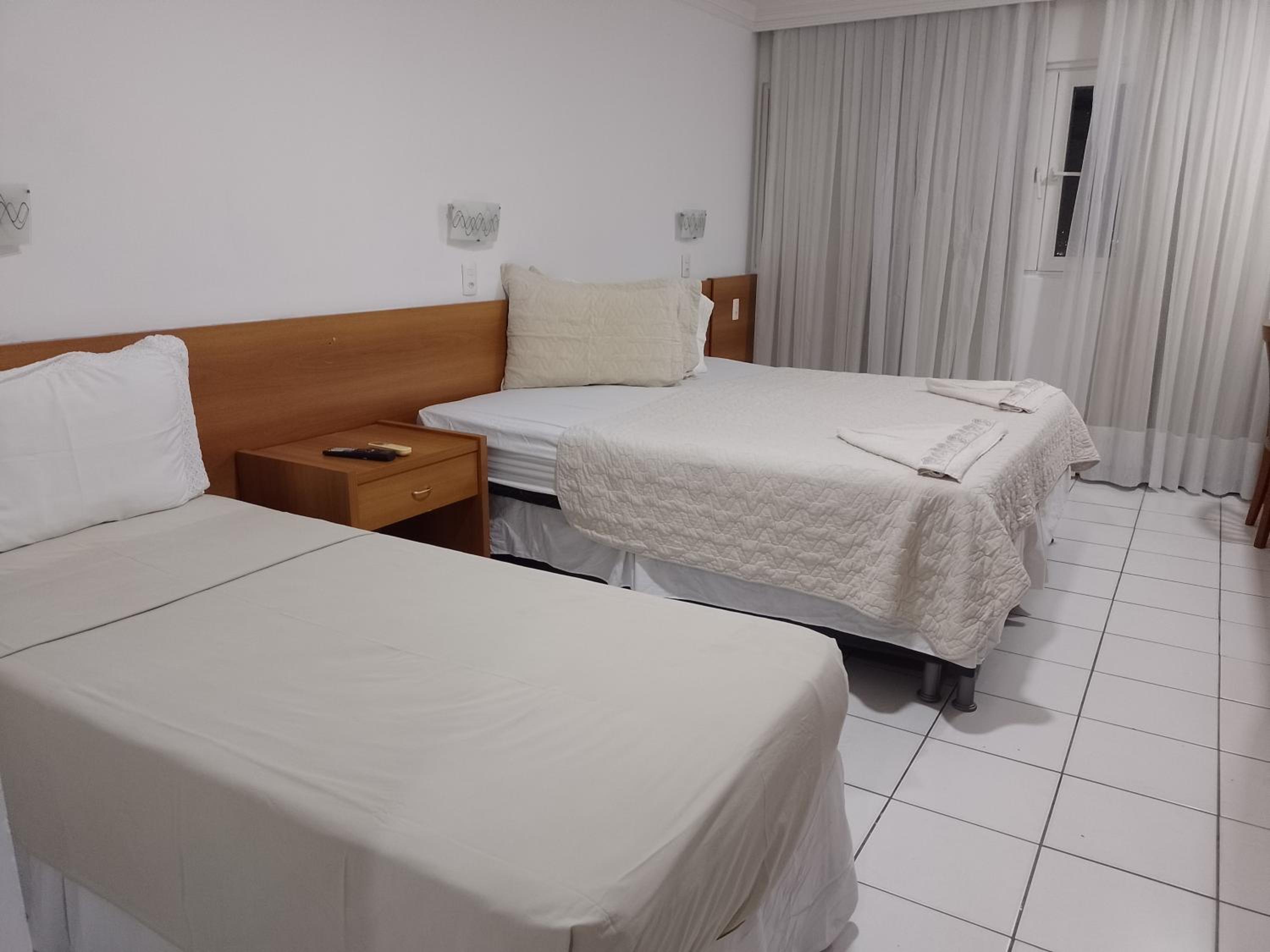 PONTA NEGRA FLAT APART