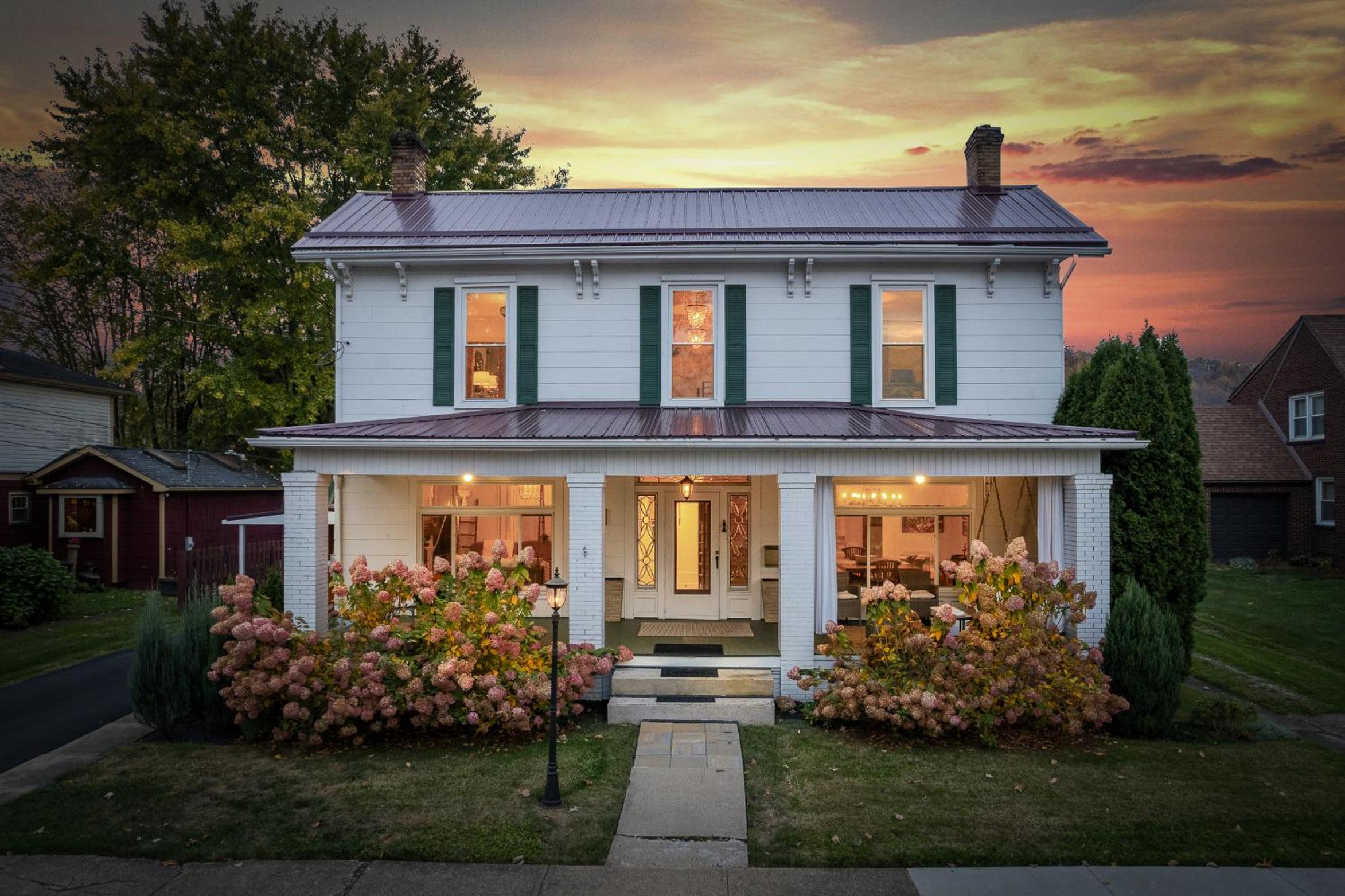 130 Yr Old Whimsical Gem On Ohio River