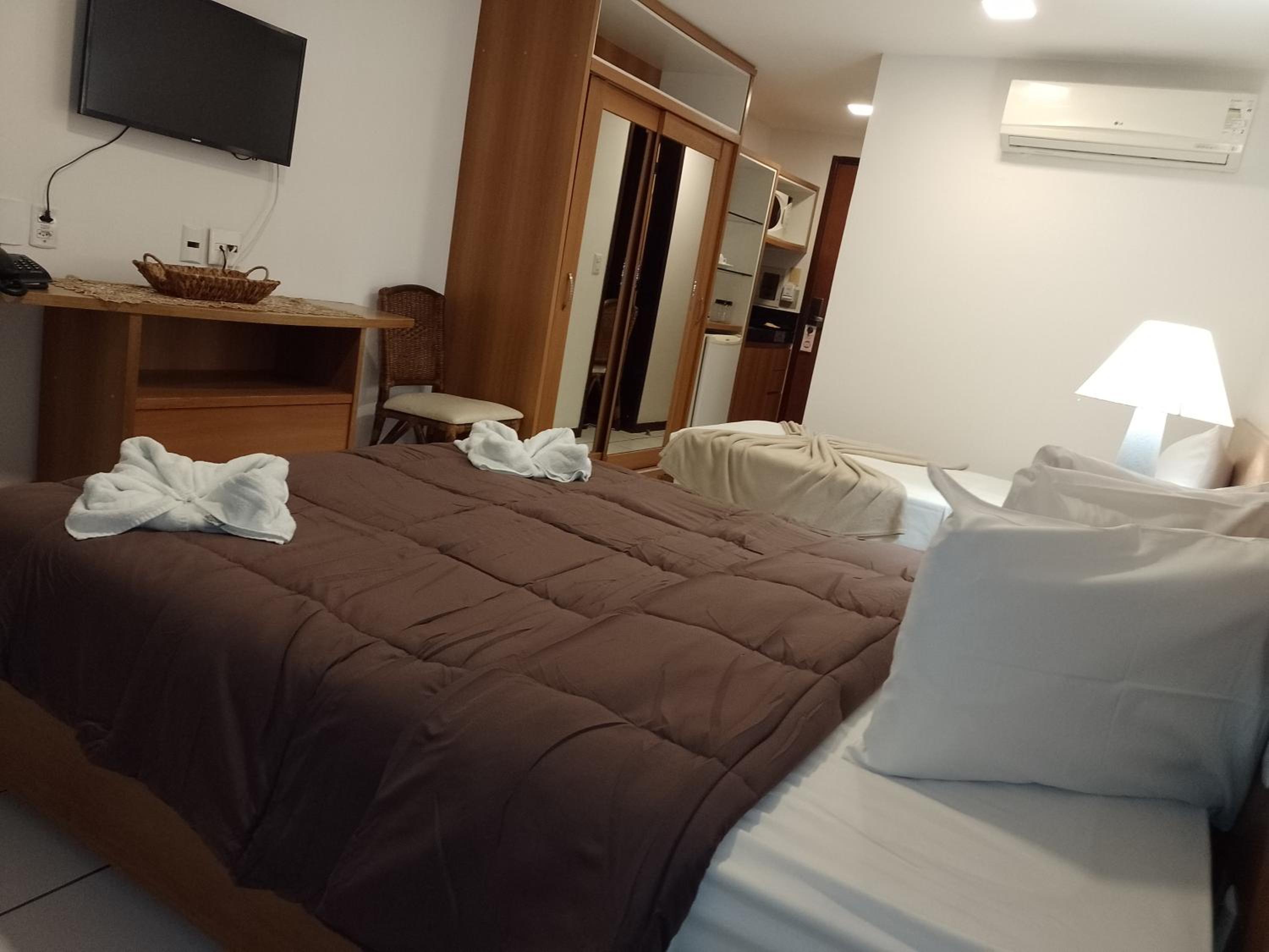 PONTA NEGRA FLAT APART