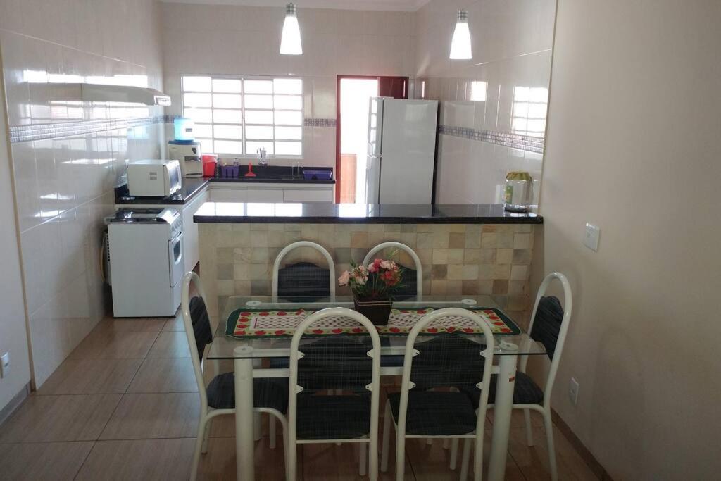 Casa de Temporada Nalini - Olímpia-SP