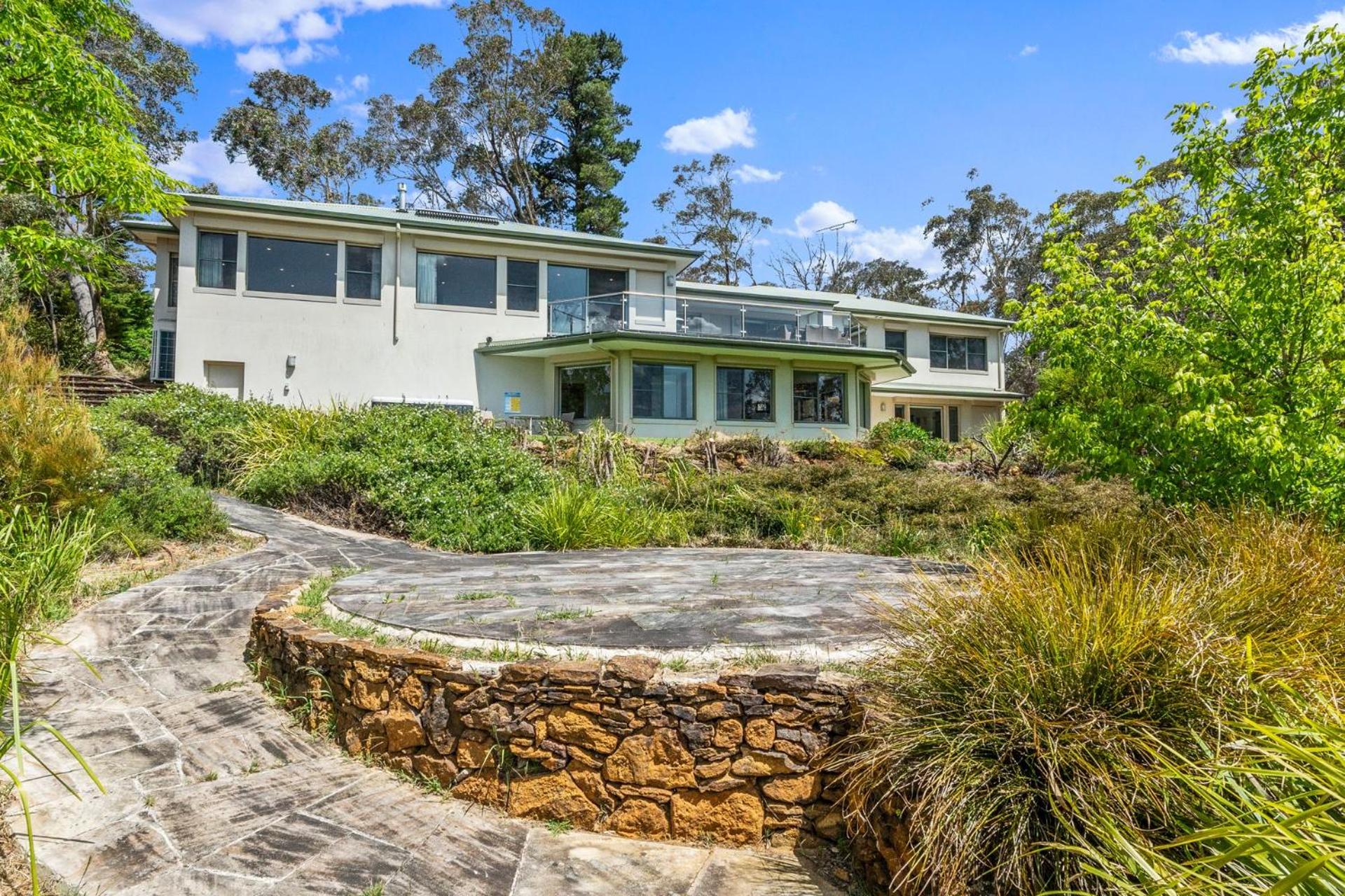 Cliffnest House