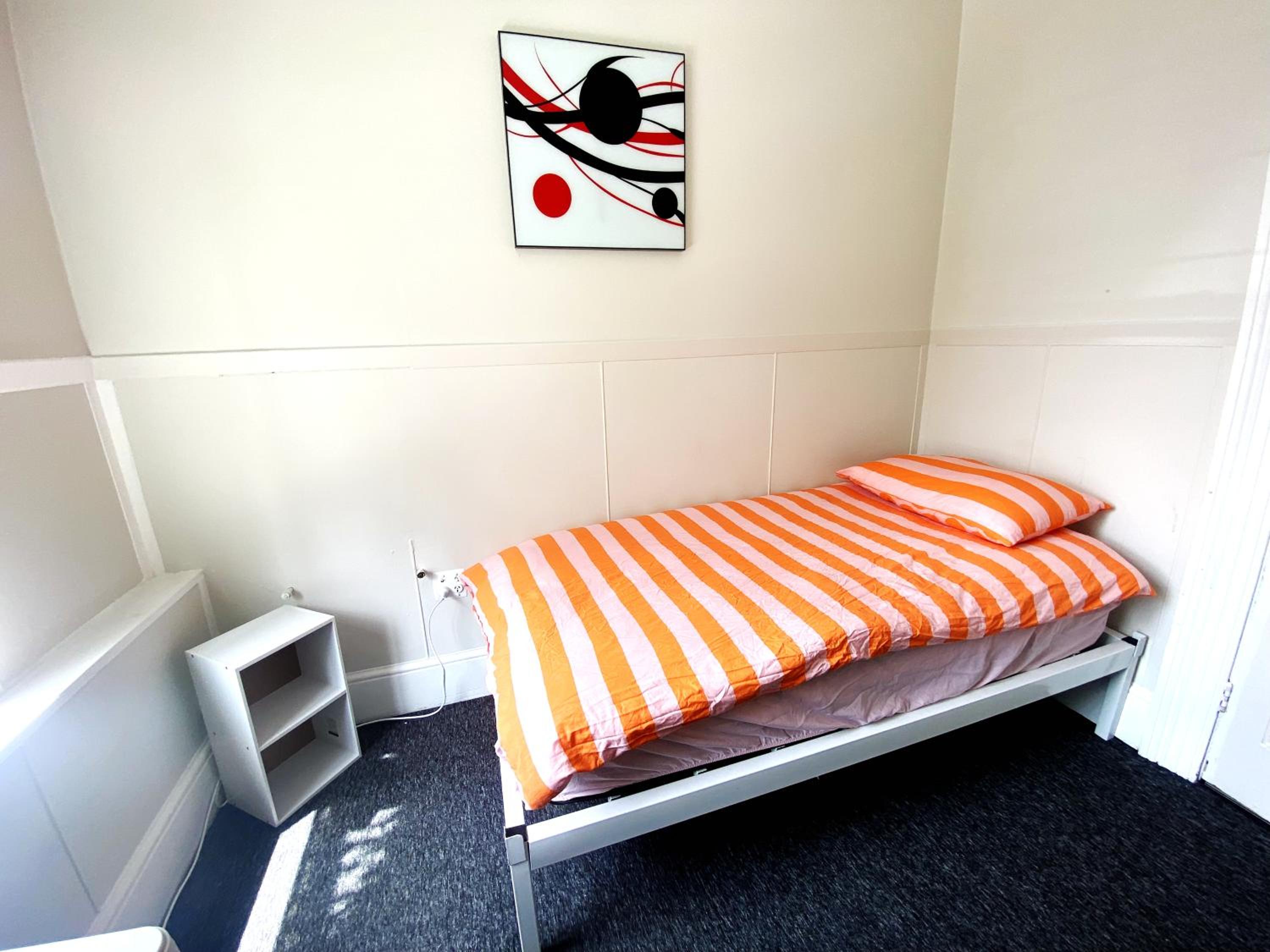 215 Edinburgh Castle - Image 5