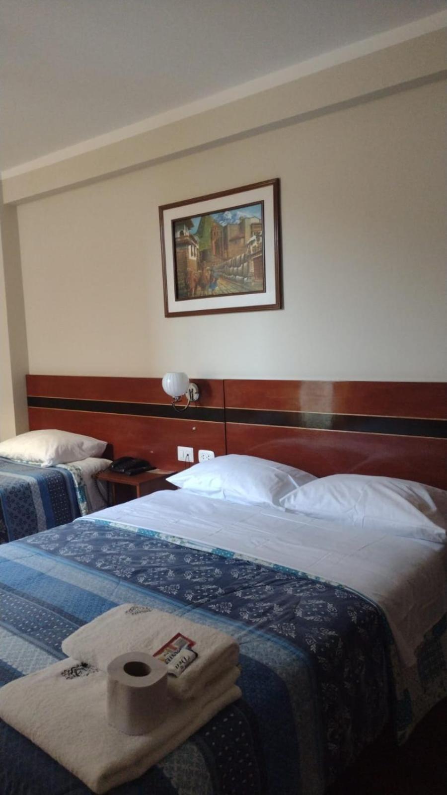 HOSTAL REAL CERRILLOS