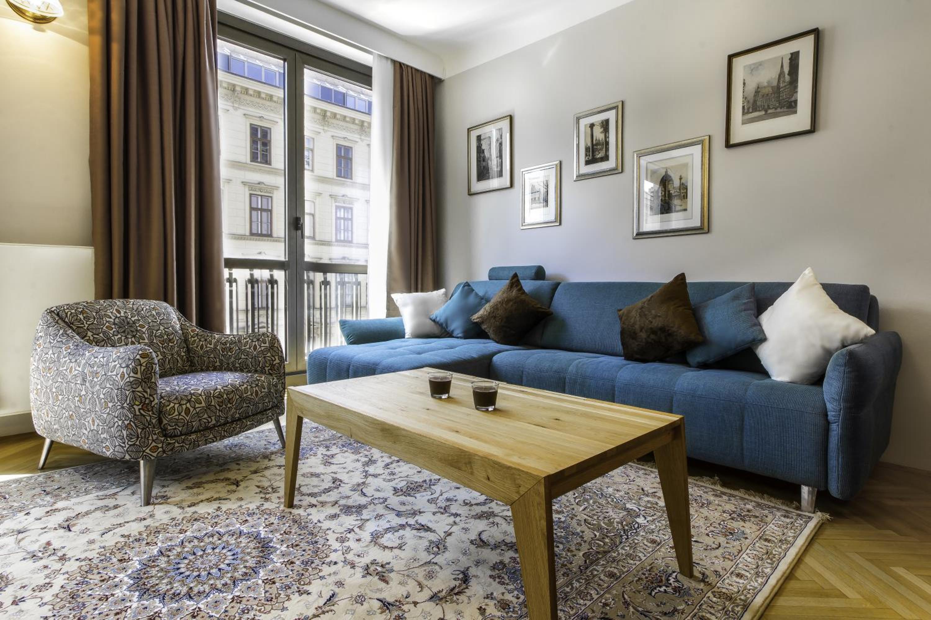 Abieshomes Serviced Apartments - Opera
