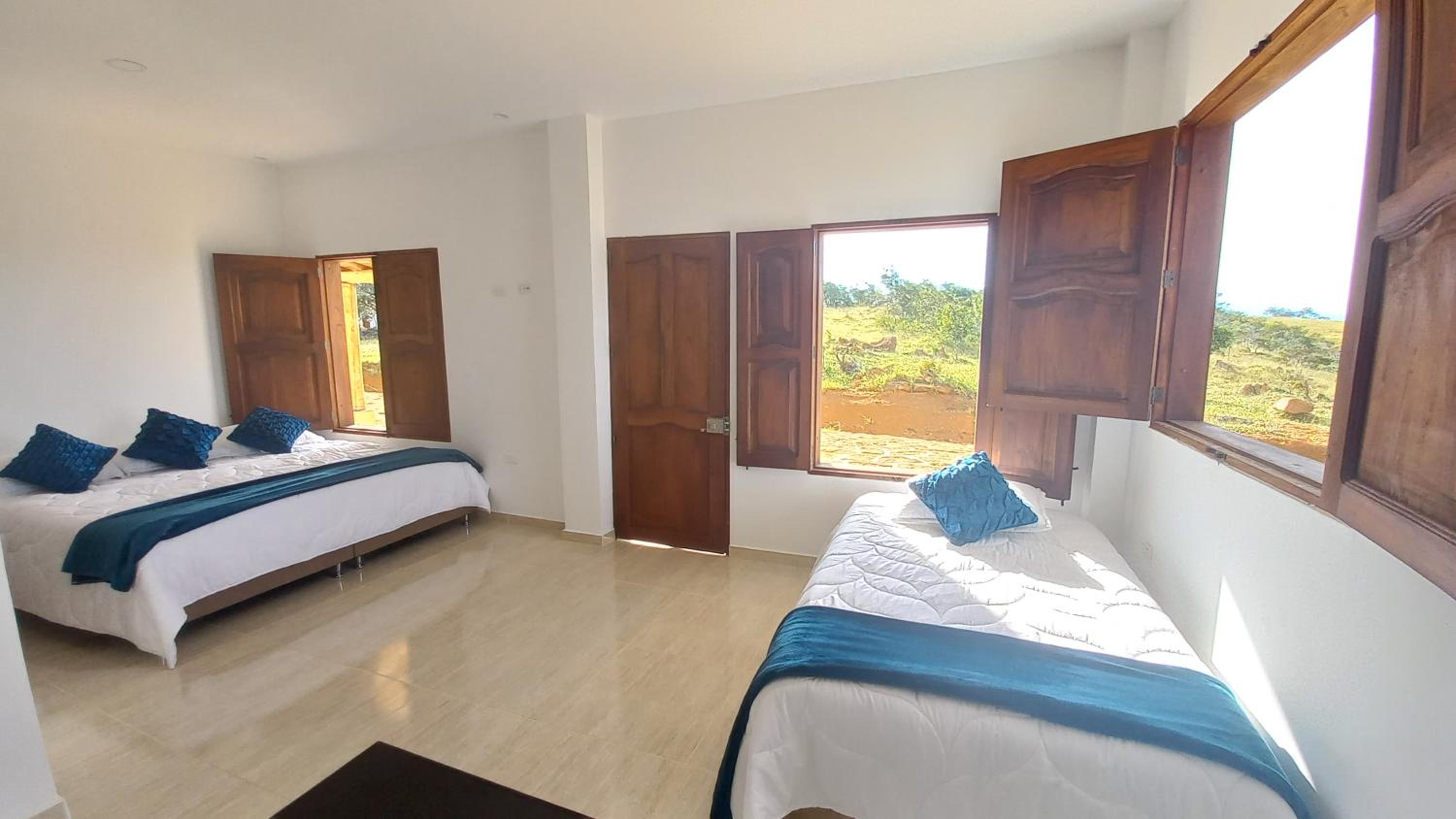 CASAS CAMPESTRES VILLA COVA Da IRIA BARICHARA