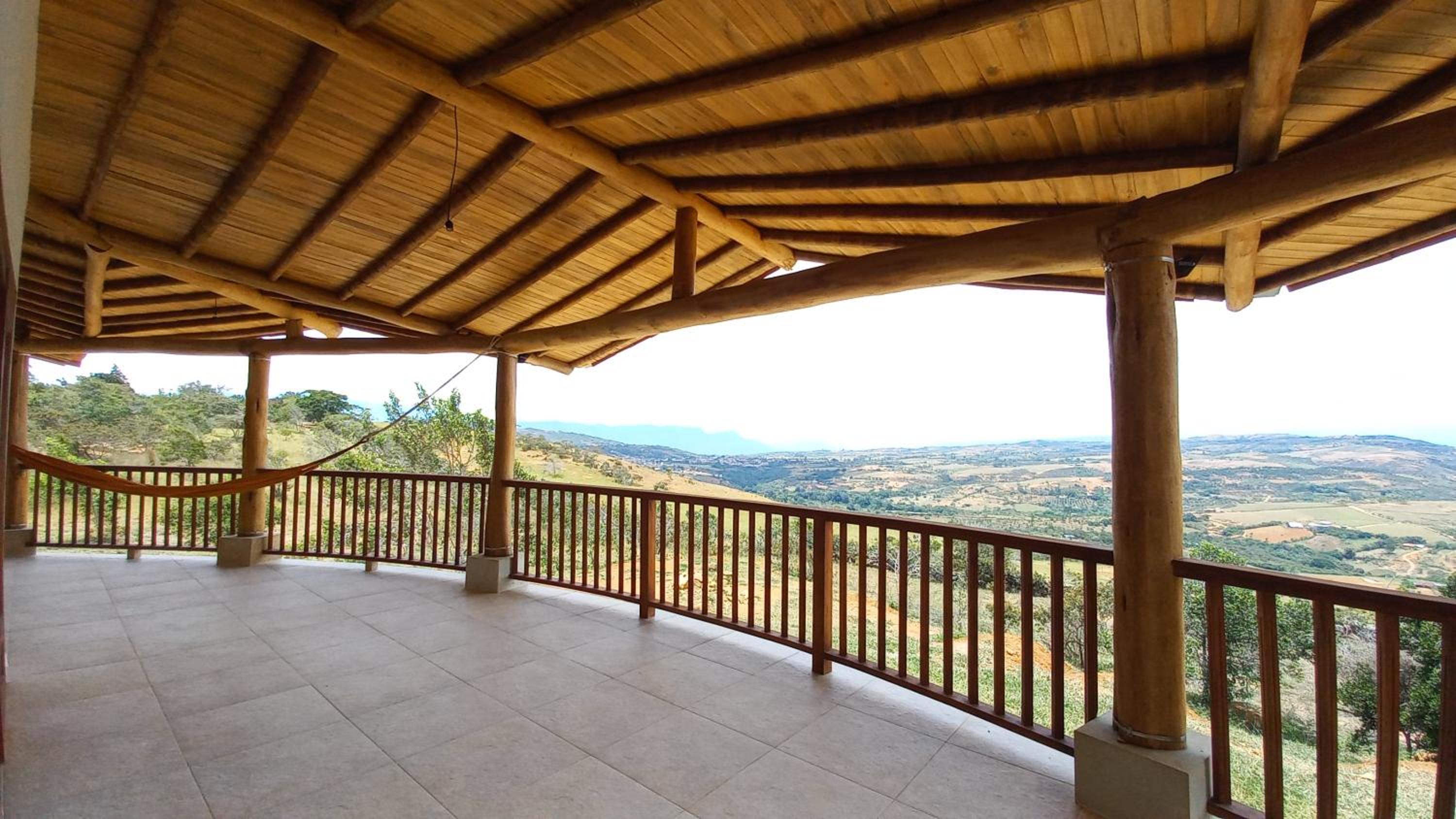 CASAS CAMPESTRES VILLA COVA Da IRIA BARICHARA