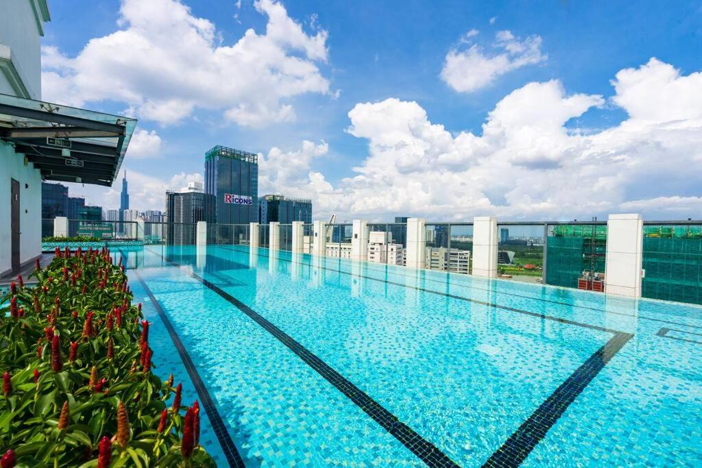 Stylish Boutique Studio in the heart of D1/Pool/Netflix