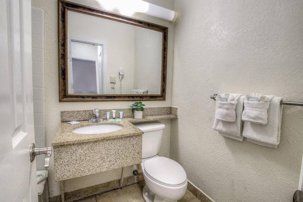 Beachside Bliss Room*131* view 4