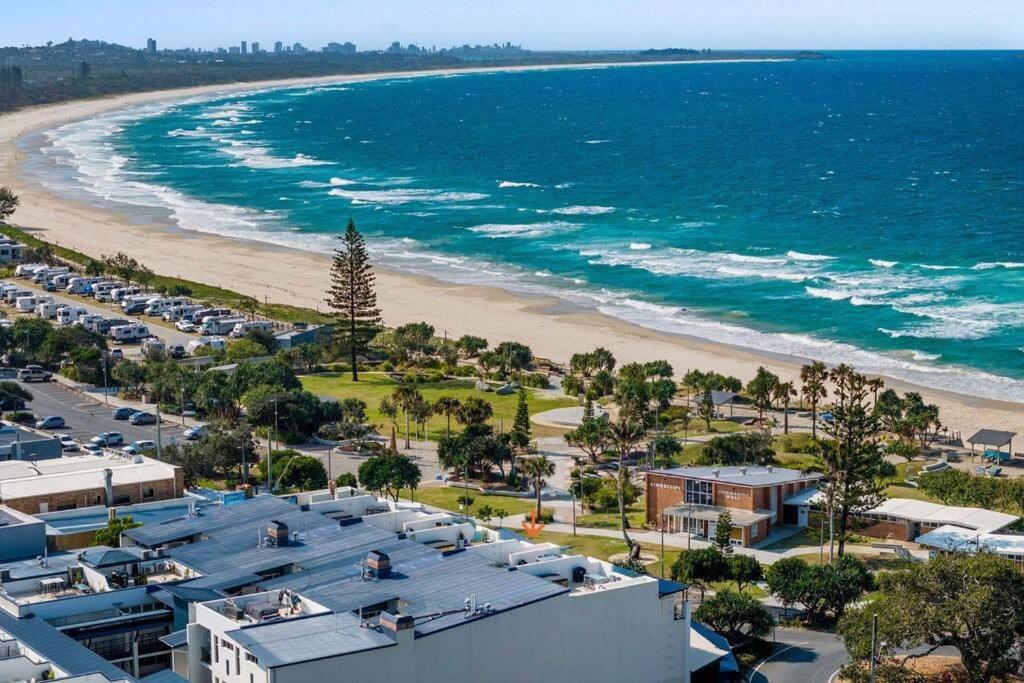 Lookout 334 - Endless Ocean Views - Rooftop Spa