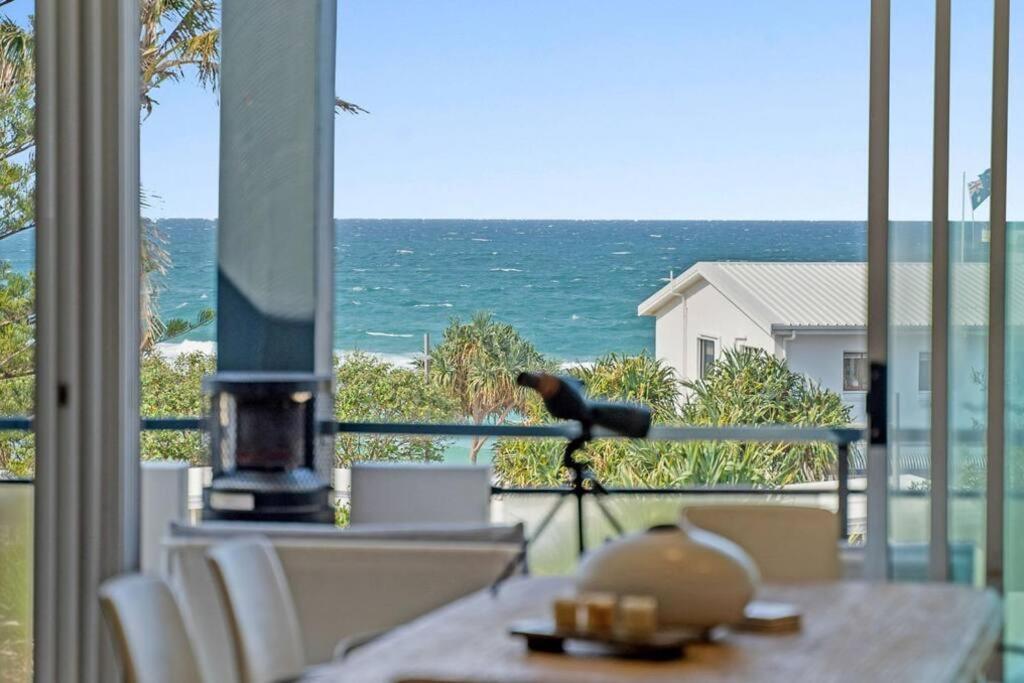 Lookout 334 - Endless Ocean Views - Rooftop Spa