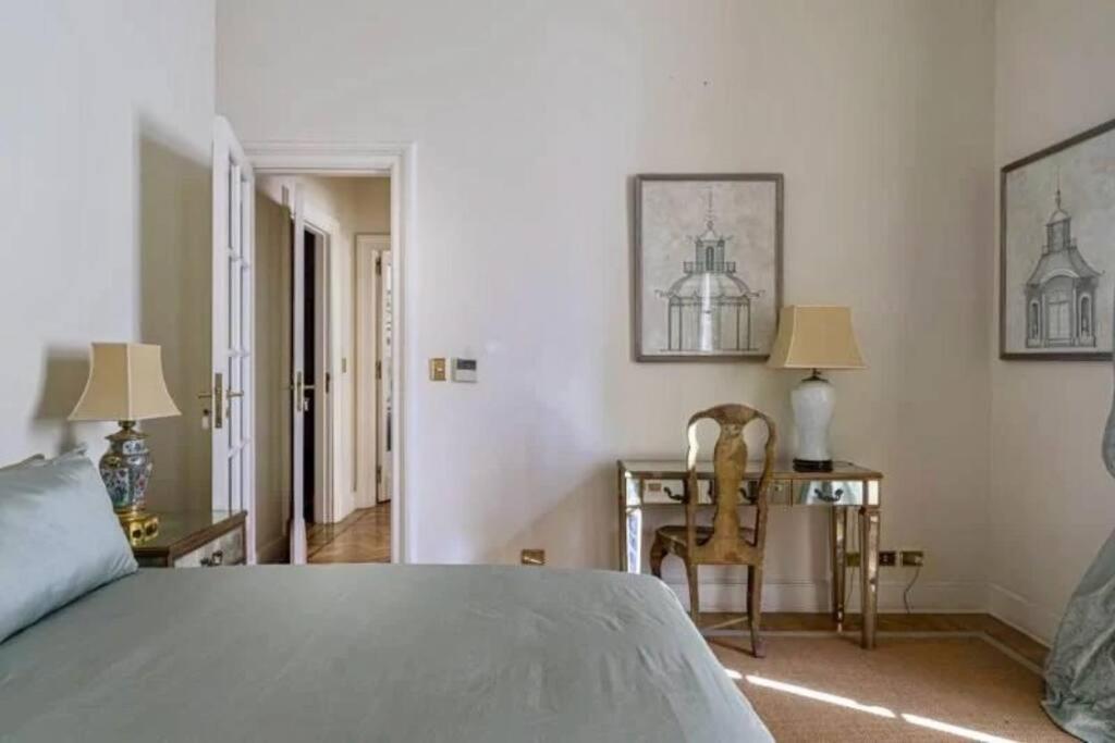 Belle Epoque Style Apartment Entire floor on the most sofisticated avenue of the city
