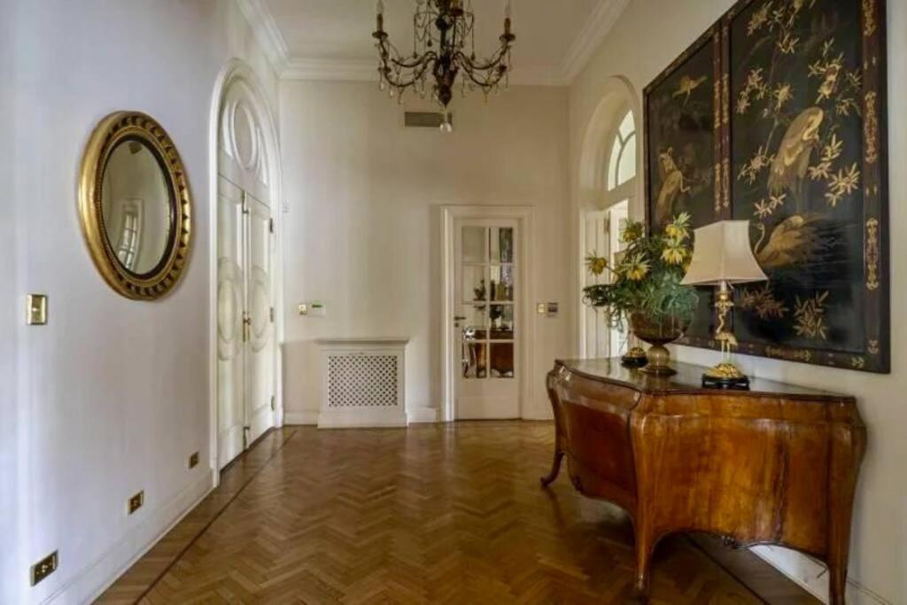 Belle Epoque Style Apartment Entire floor on the most sofisticated avenue of the city
