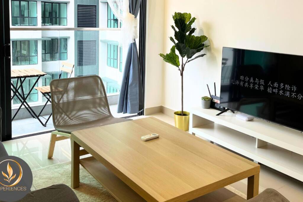 Lavile 4pax Cheras 3min to Sunway Velocity Mall