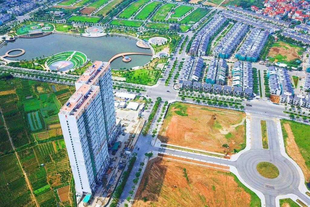 Anland Lakeview luxury apartment with park, Aeon Mall