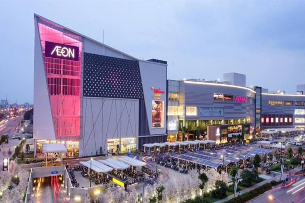 Anland Lakeview luxury apartment with park, Aeon Mall