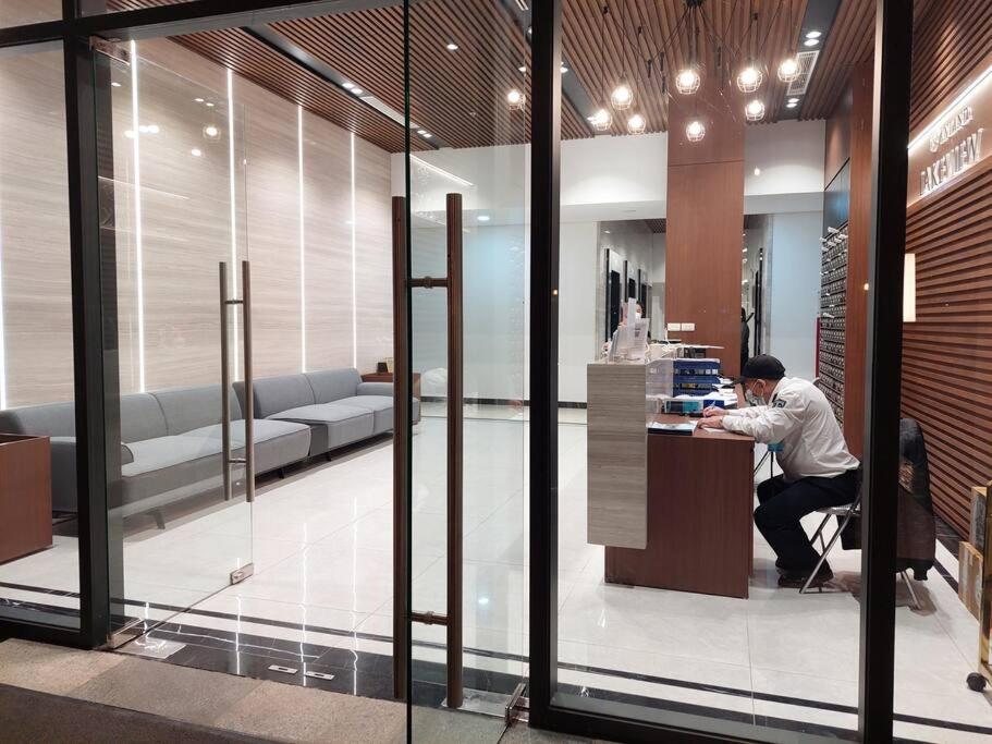 Anland Lakeview luxury apartment with park, Aeon Mall