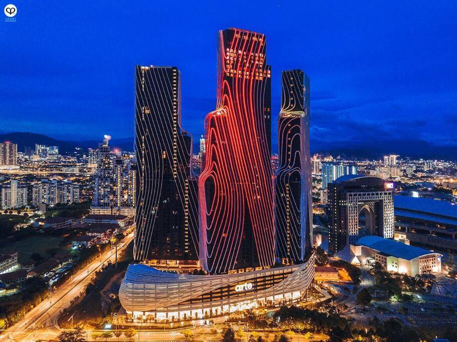Arte Mont Kiara-KLCC View-Netflix-GameConsole-3Pax