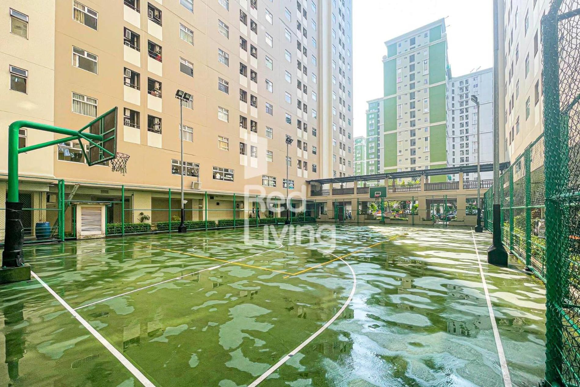 RedLiving Apartemen Kalibata City - RH Room Tower Gaharu view 2