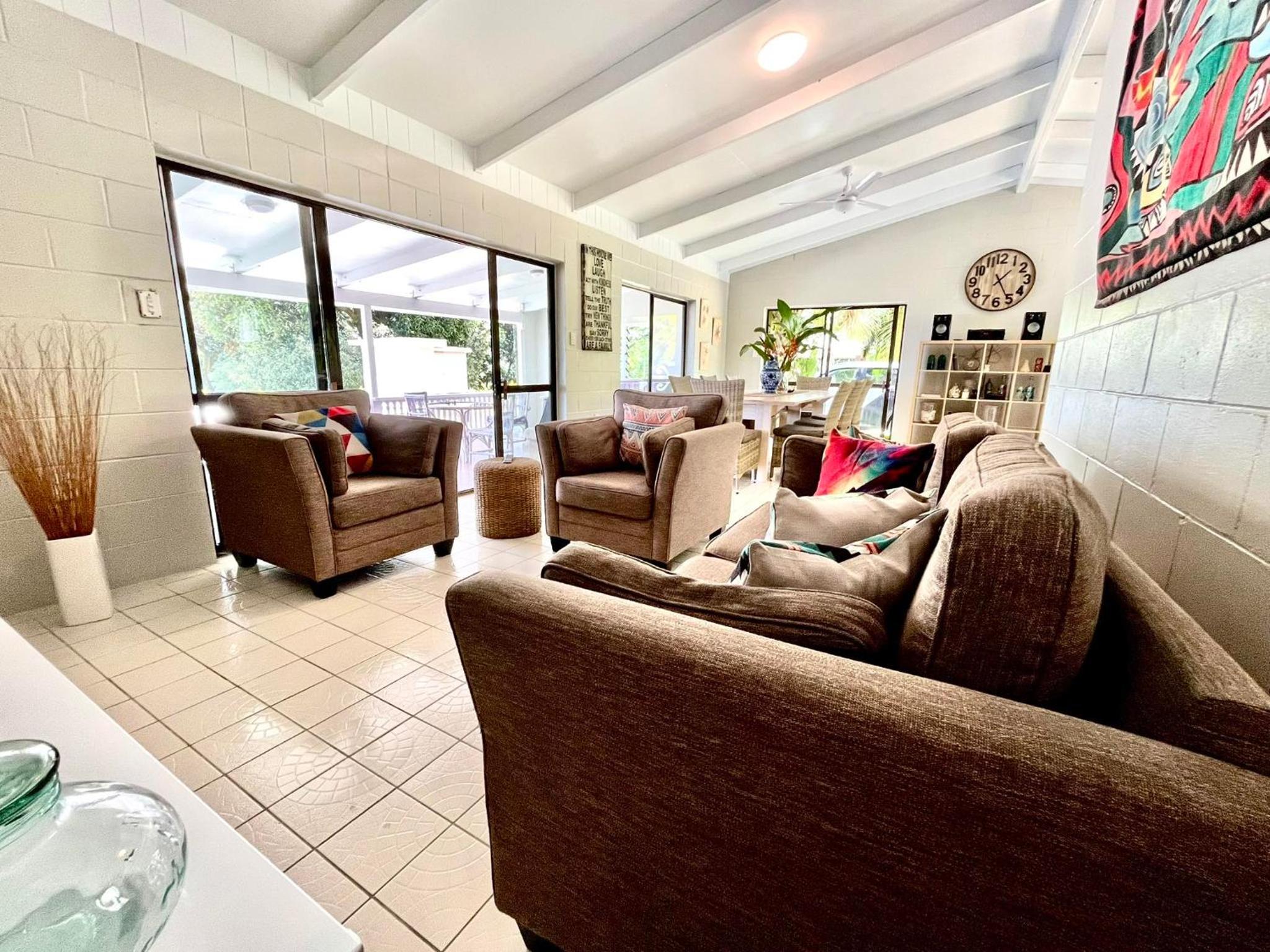 Tereora Heights Pool Retreat