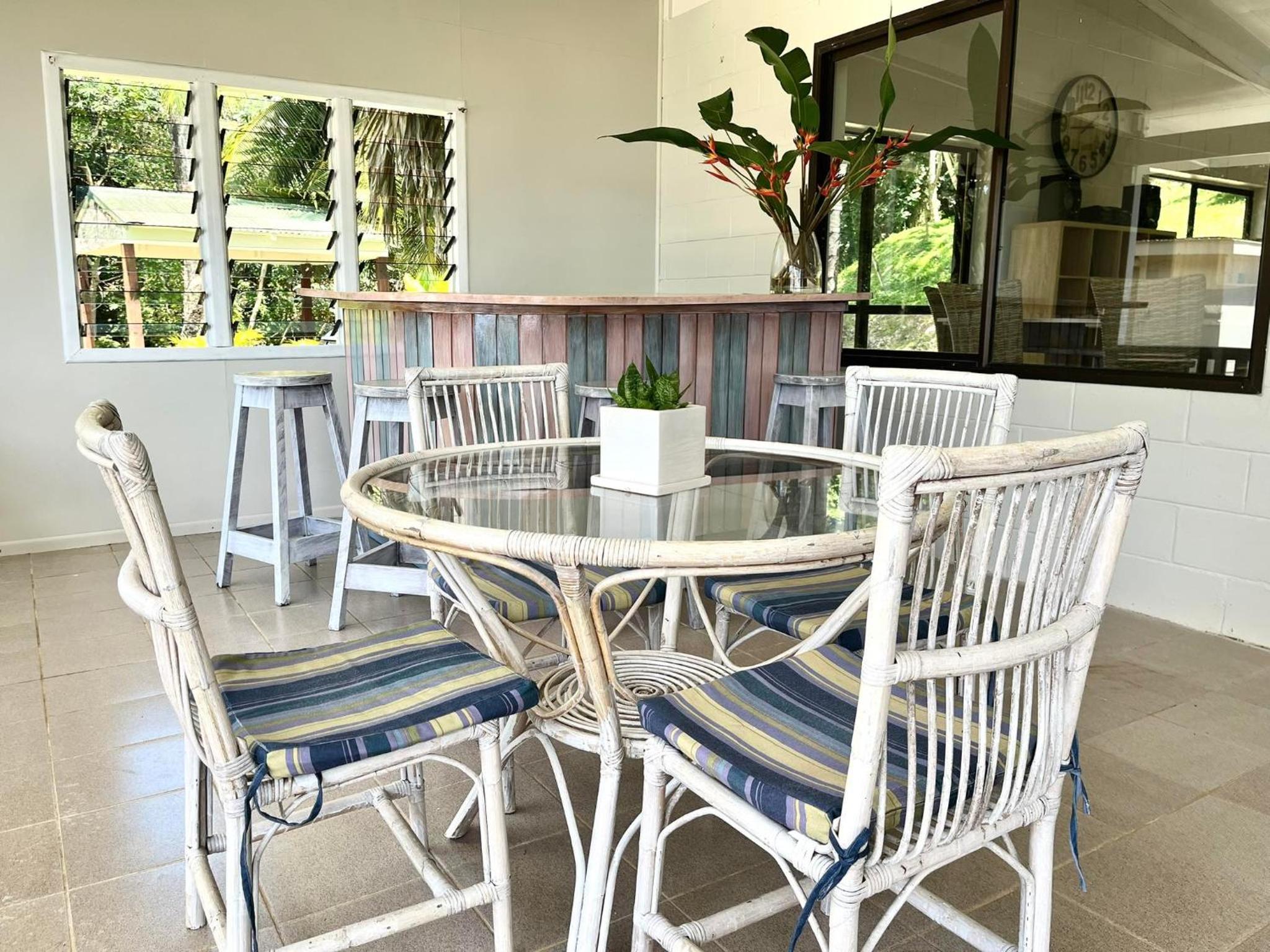 Tereora Heights Pool Retreat