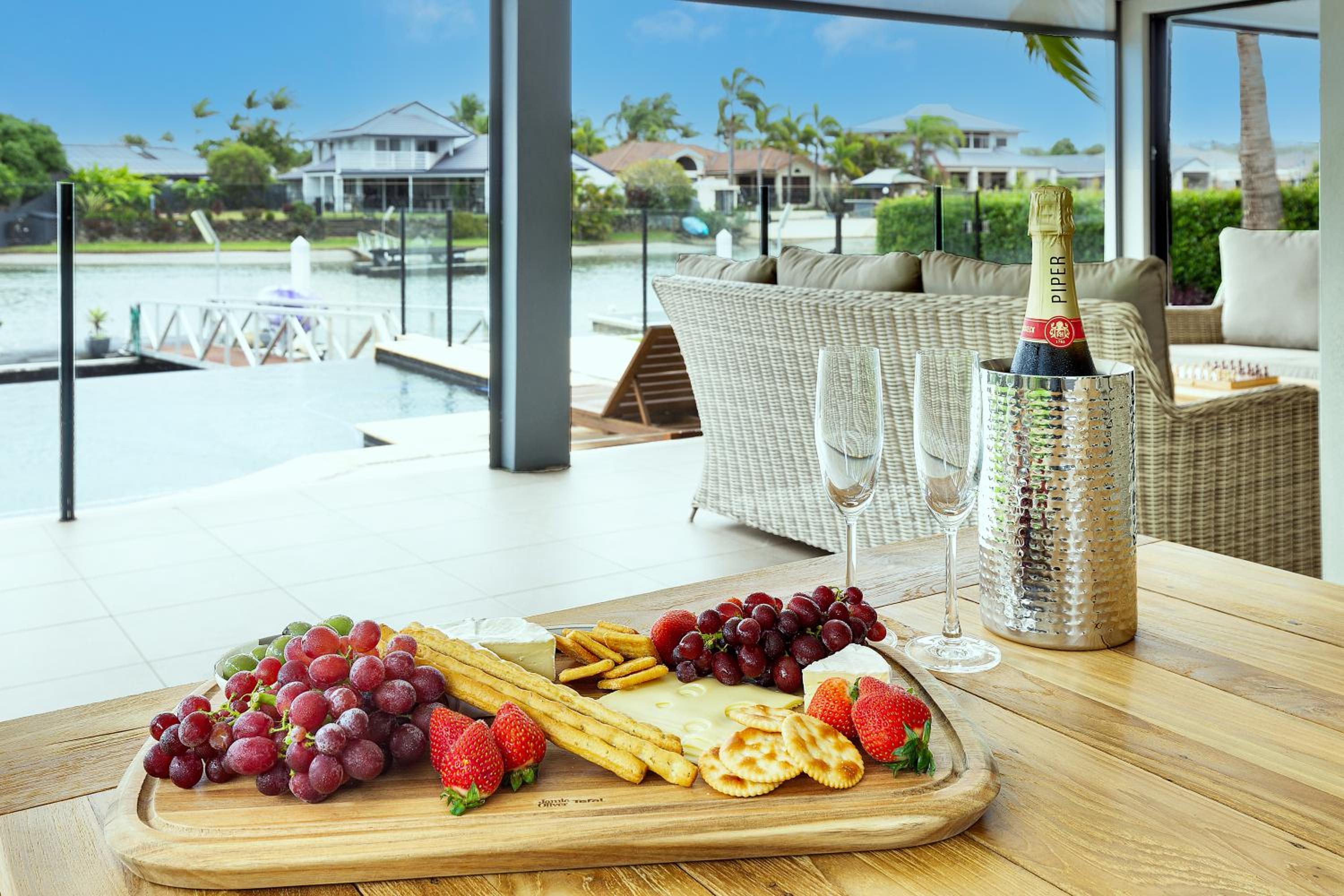 YALLA24-Luxury Resort Style Home