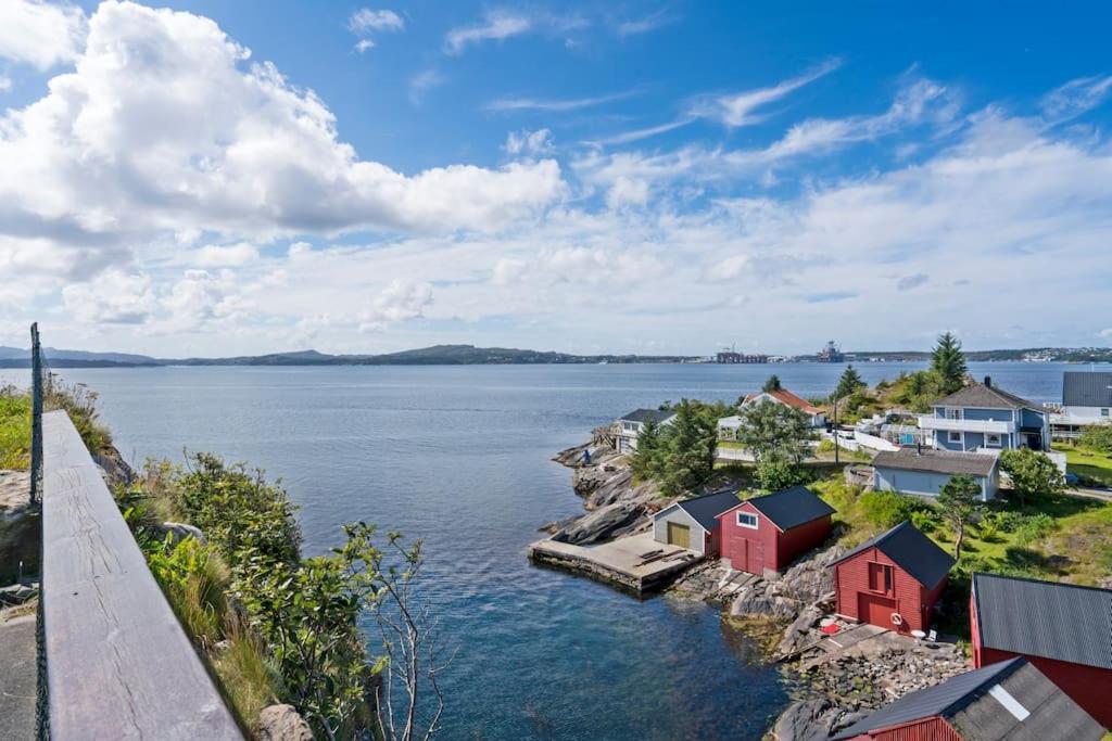 Beautiful villa with seaview and sunny view 2