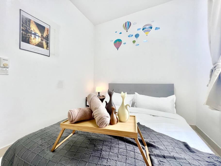 O3 1-12Pax Cozy Home Setia Alam SCCC TV&WiFi Pool photo 5