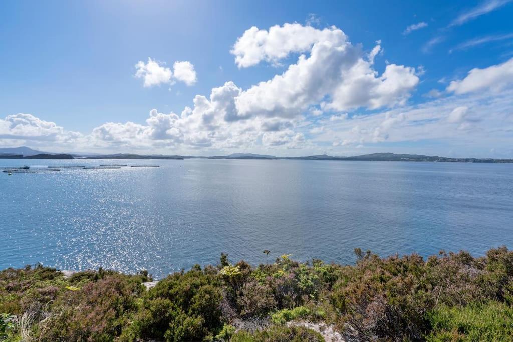 Beautiful villa with seaview and sunny view 3