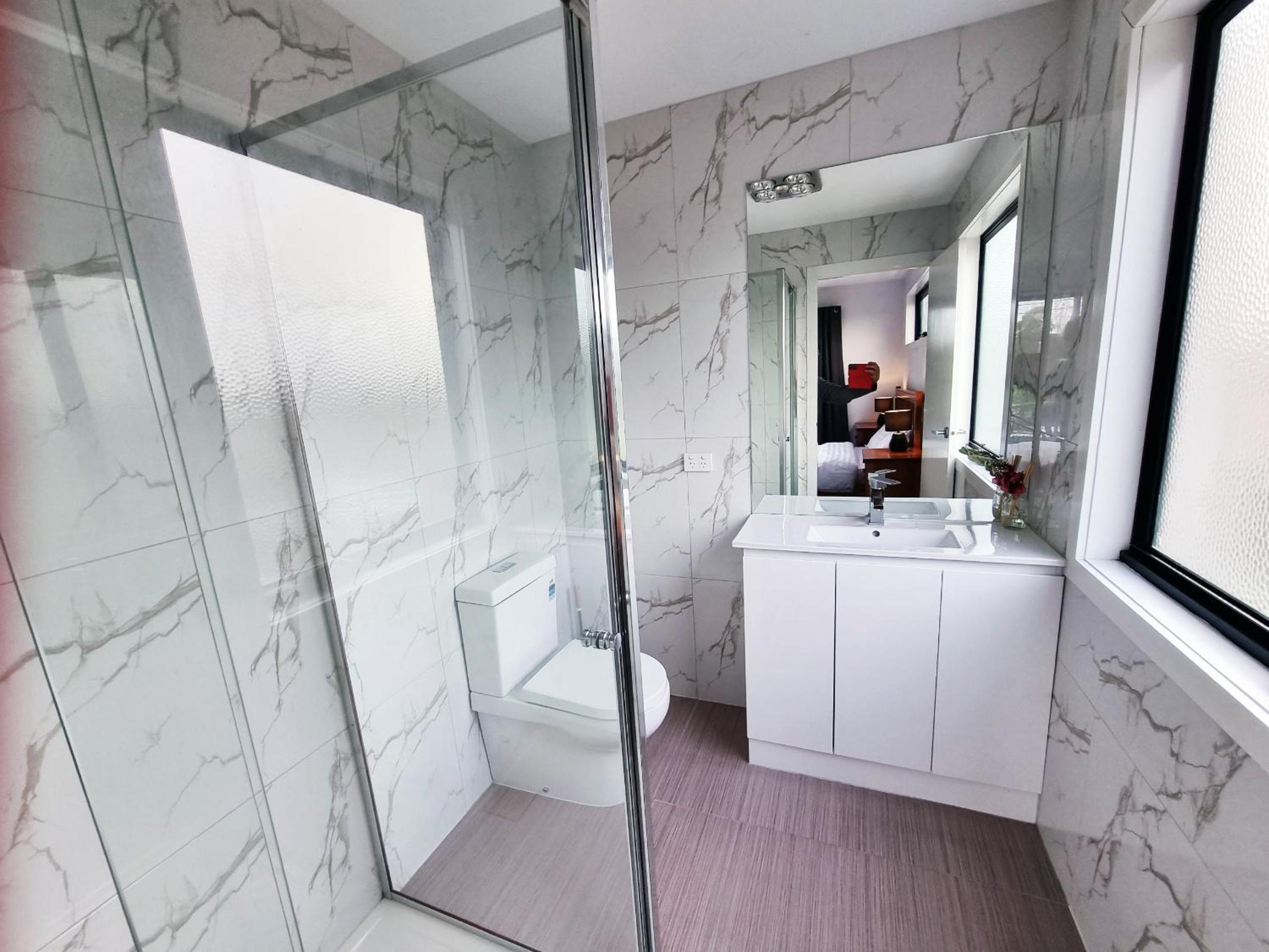 Rosie Townhouse in prime location close to CBD