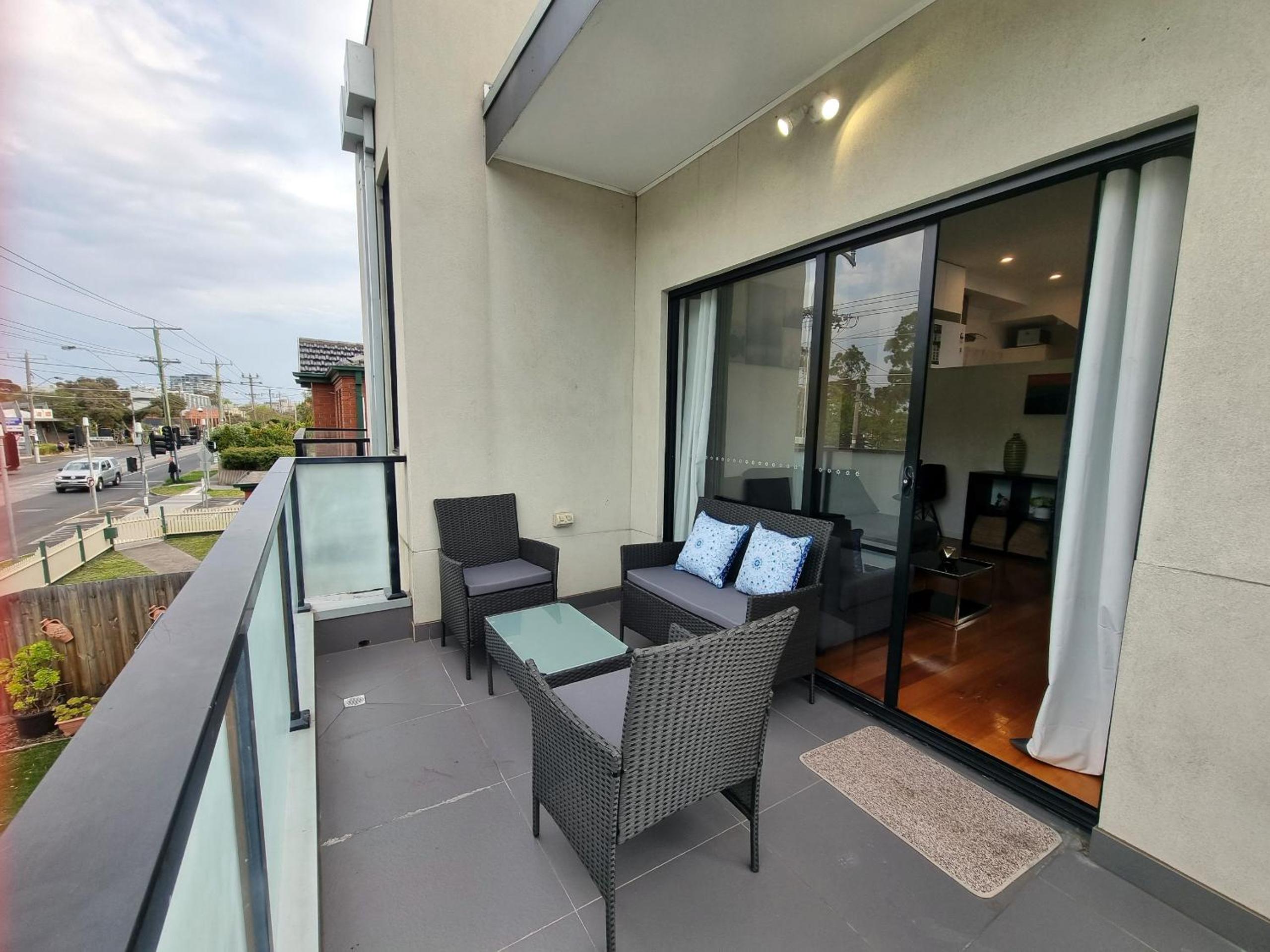 Rosie Townhouse in prime location close to CBD