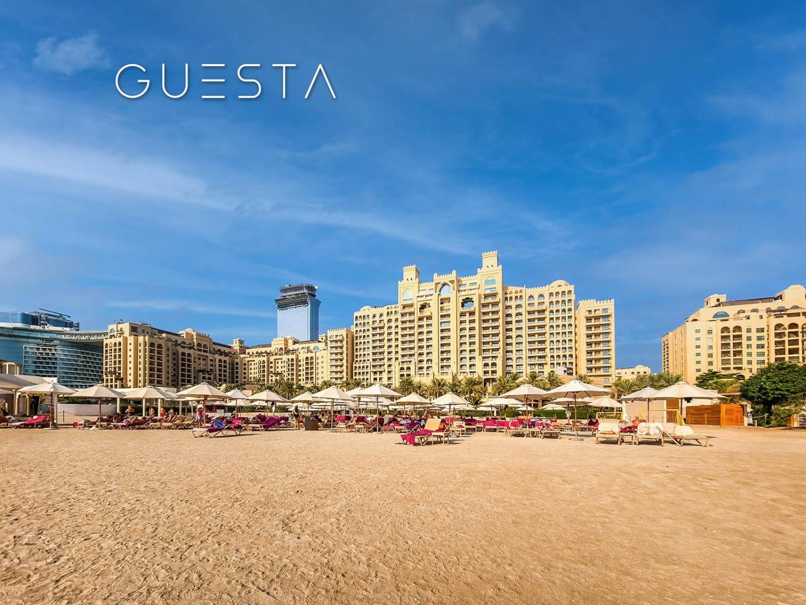 Fairmont Apartments The Palm, Free access to hotel beach and pools