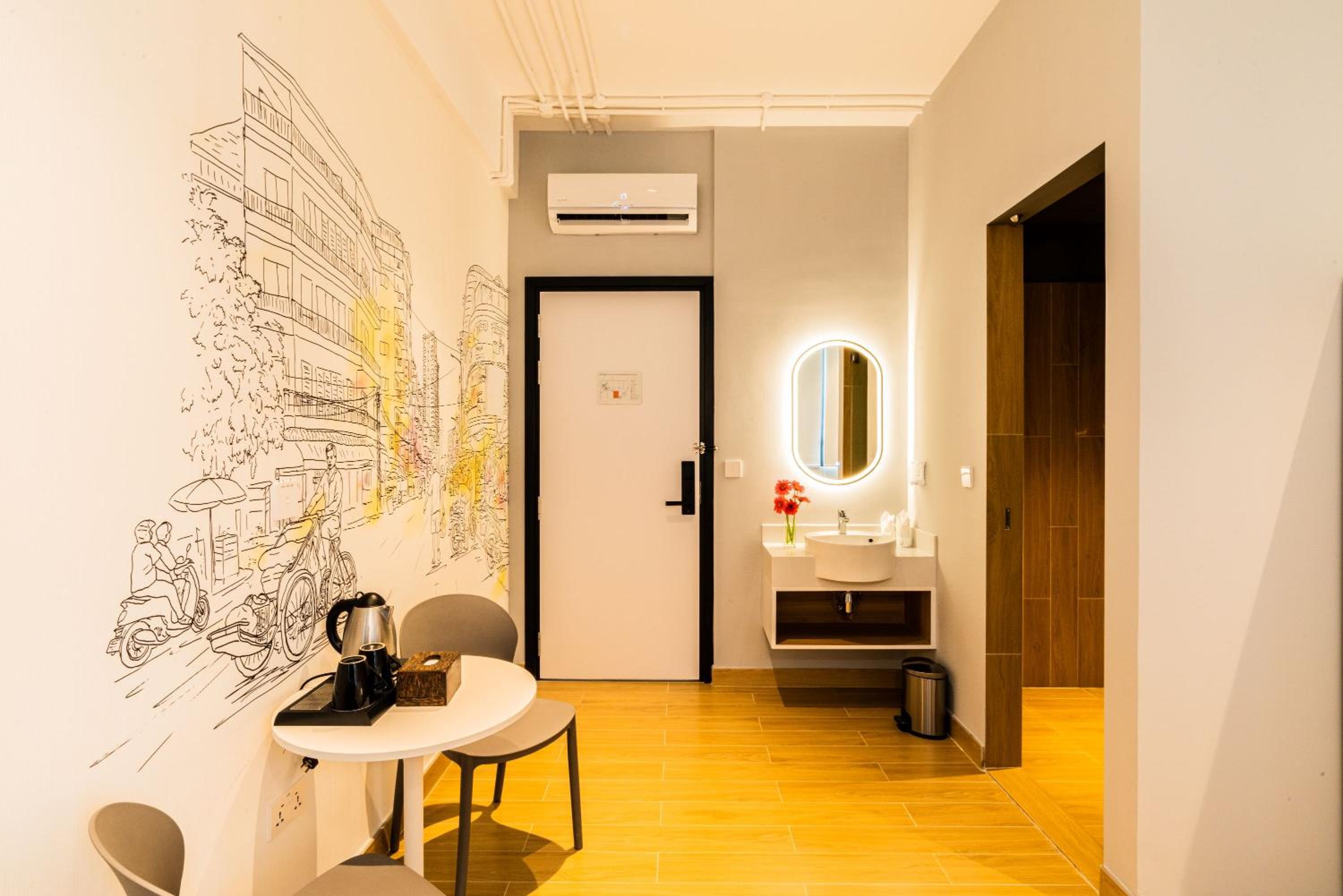 Emerald Hotel Residence view 3