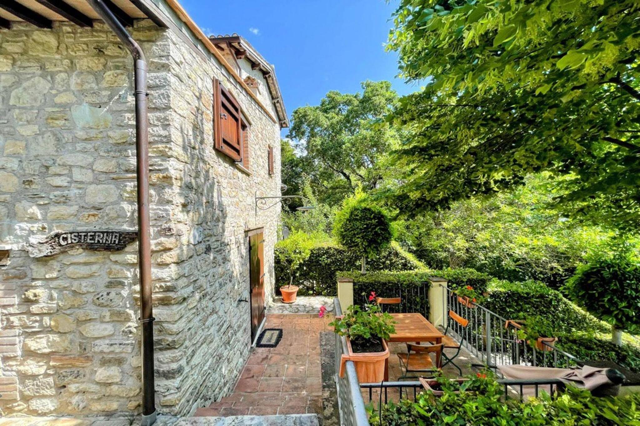 Exclusive Spoleto Country Park Pool Park Activities Mountain View Sleeps 28 view 5