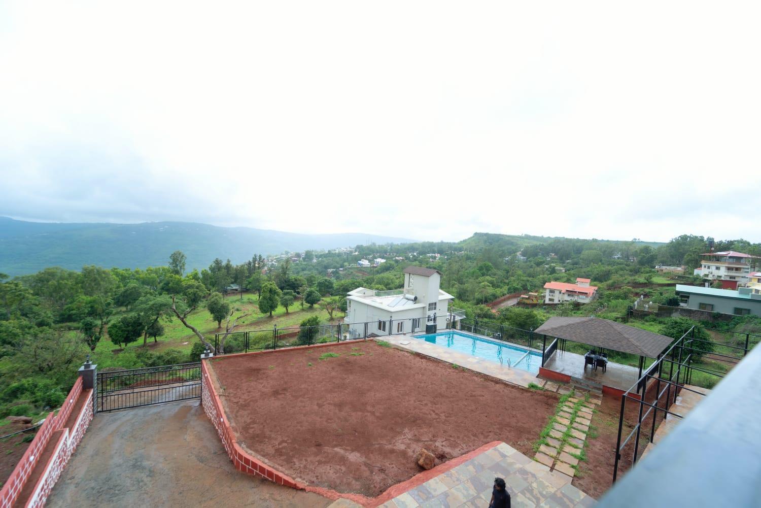 Colorbar Villa