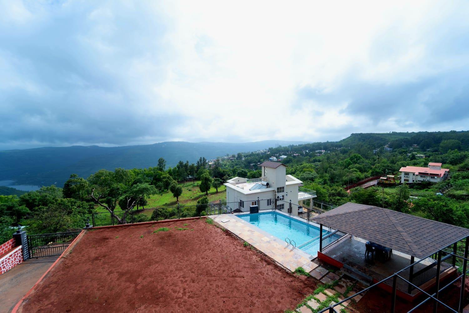 Colorbar Villa