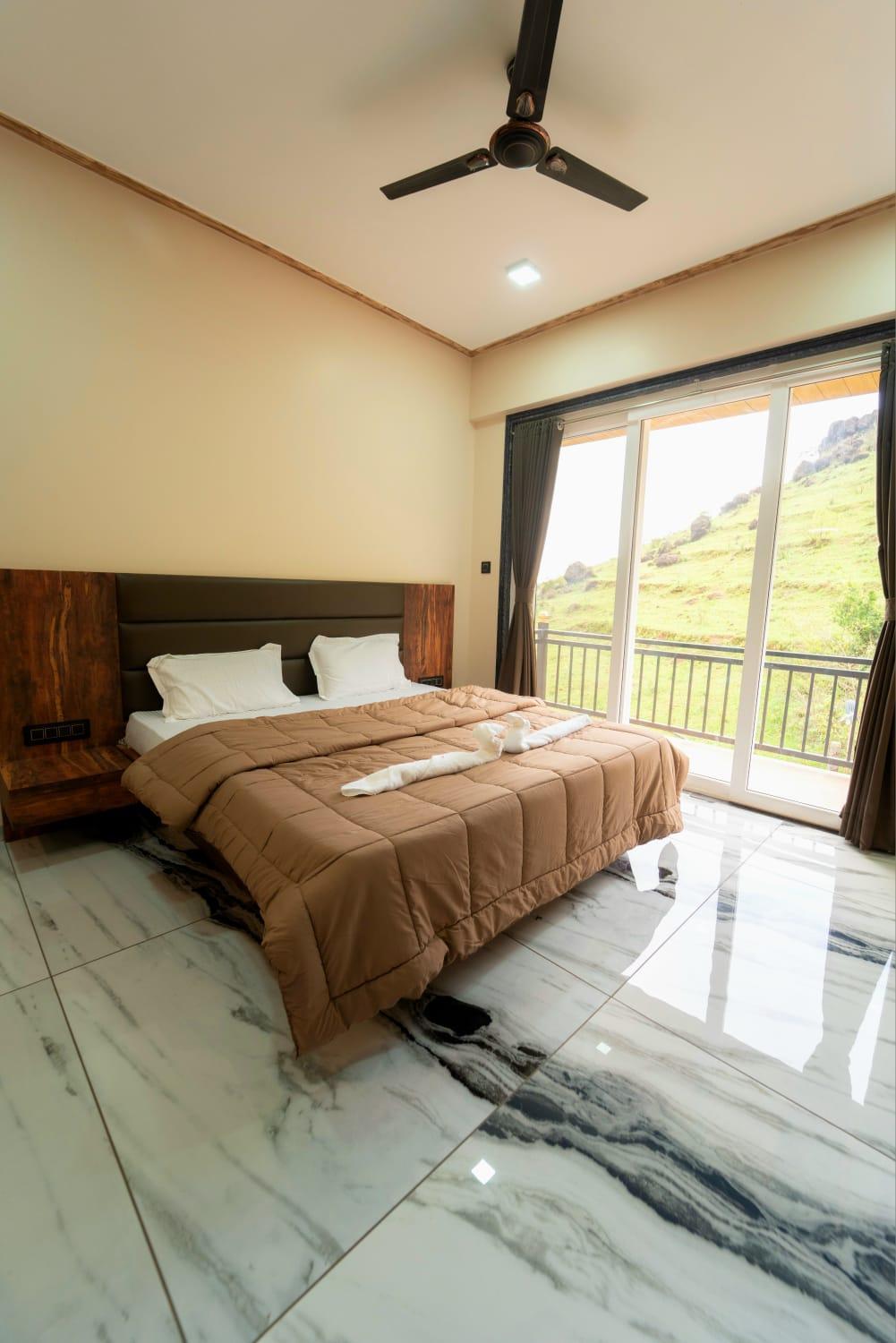Colorbar Villa