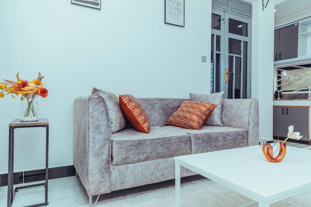 White nest - calm and quiet space with free Wi-Fi view 4
