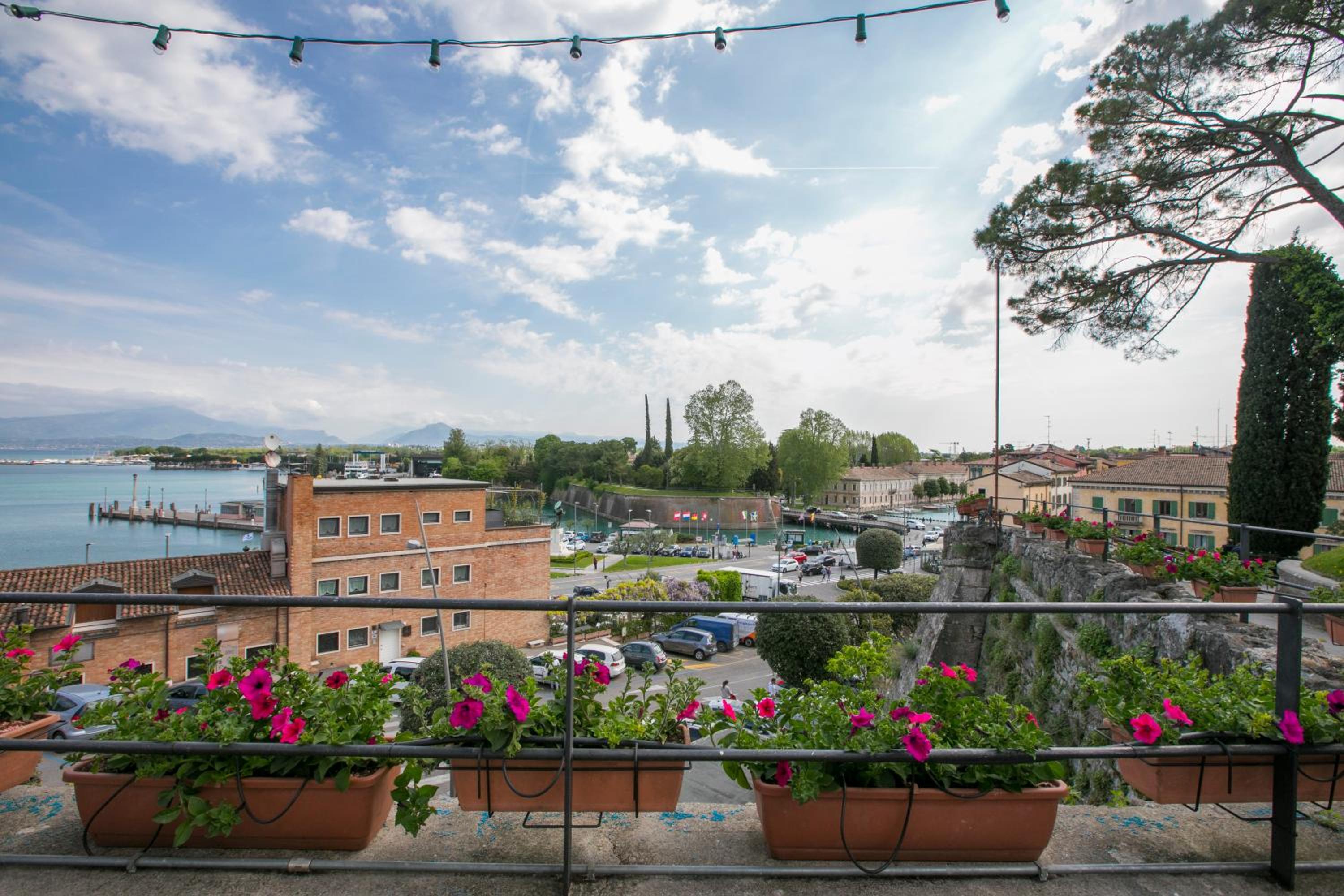 Una Meta Tra Gli Ulivi - Happy Rentals view 3
